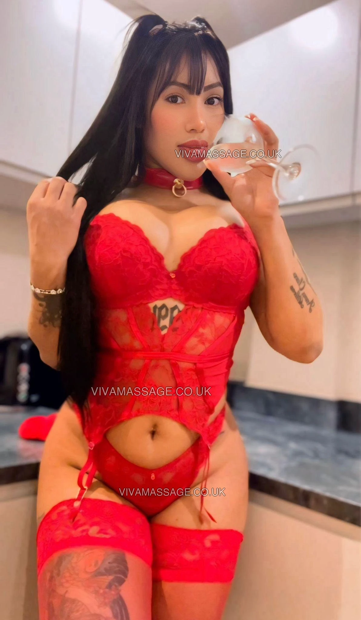 Photo 48 of BRAZILIAN_PARTYGIRL_