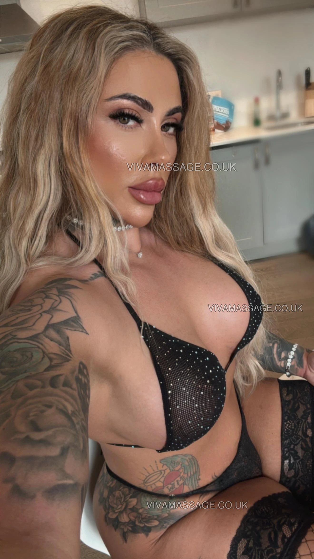 Photo 89 of britishGABRIELLA_