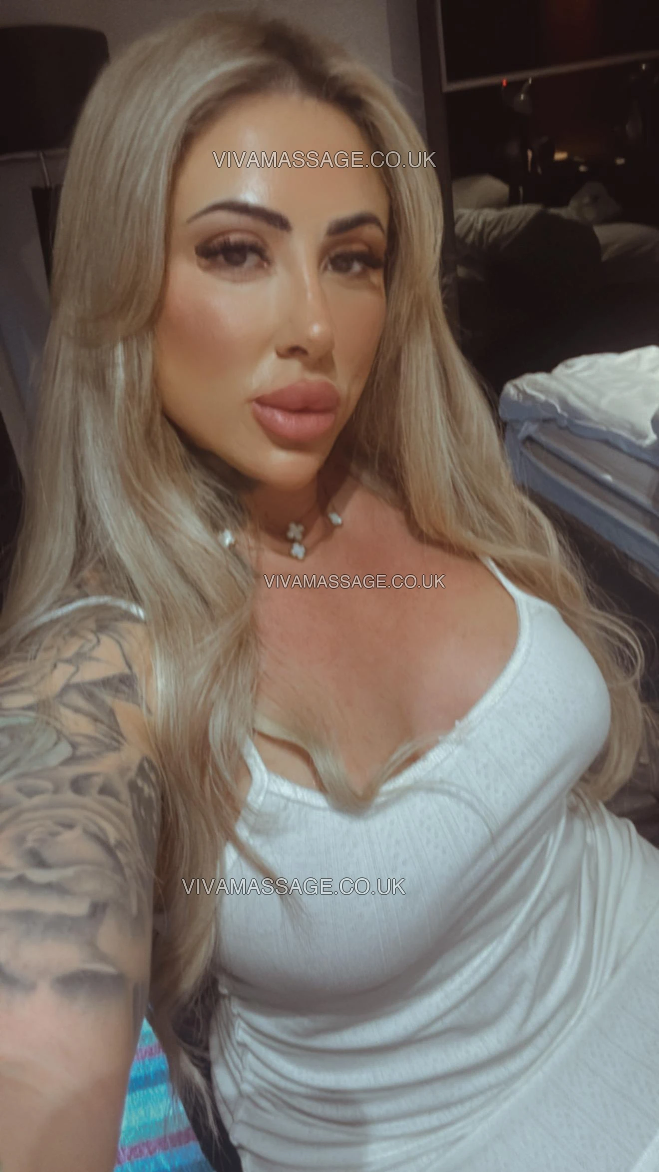 Photo 33 of britishGABRIELLA_