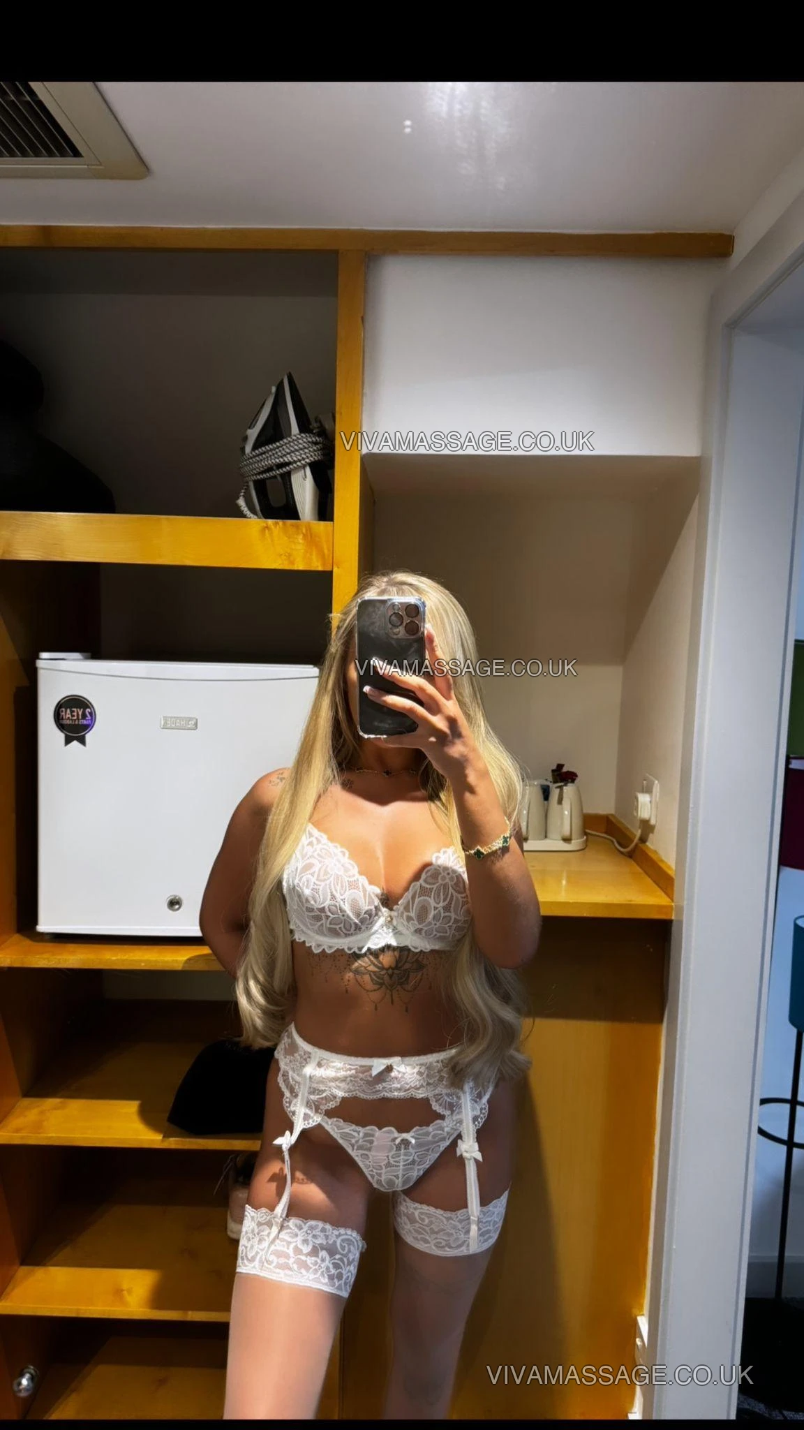 Photo 14 of molly_english