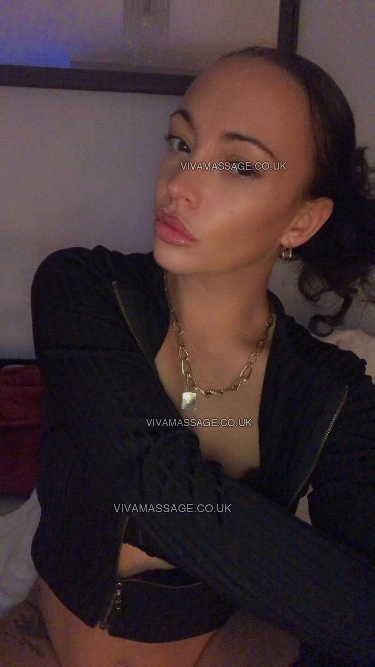 Photo 23 of Tinkerbell1984