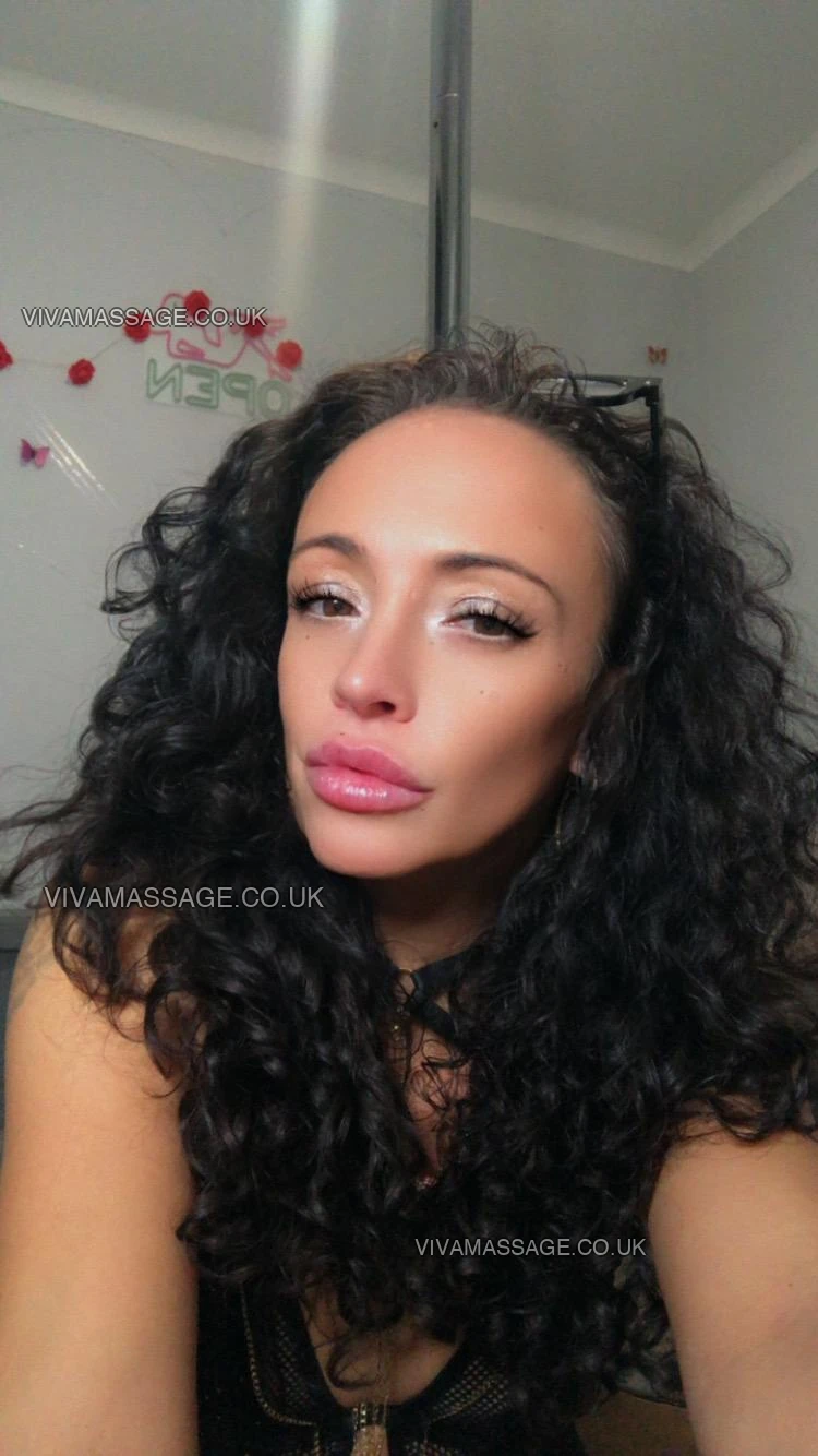 Photo 10 of Tinkerbell1984