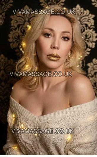 Photo 2 of VALENTINA LOVE PARTY