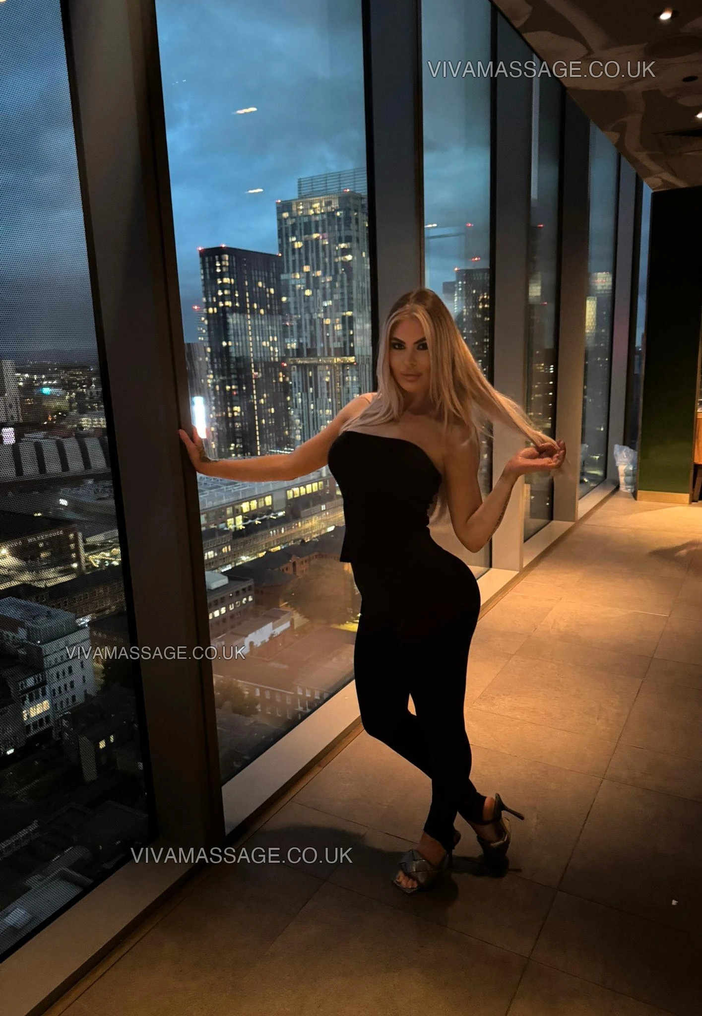 Photo 36 of English_Lottie_xx