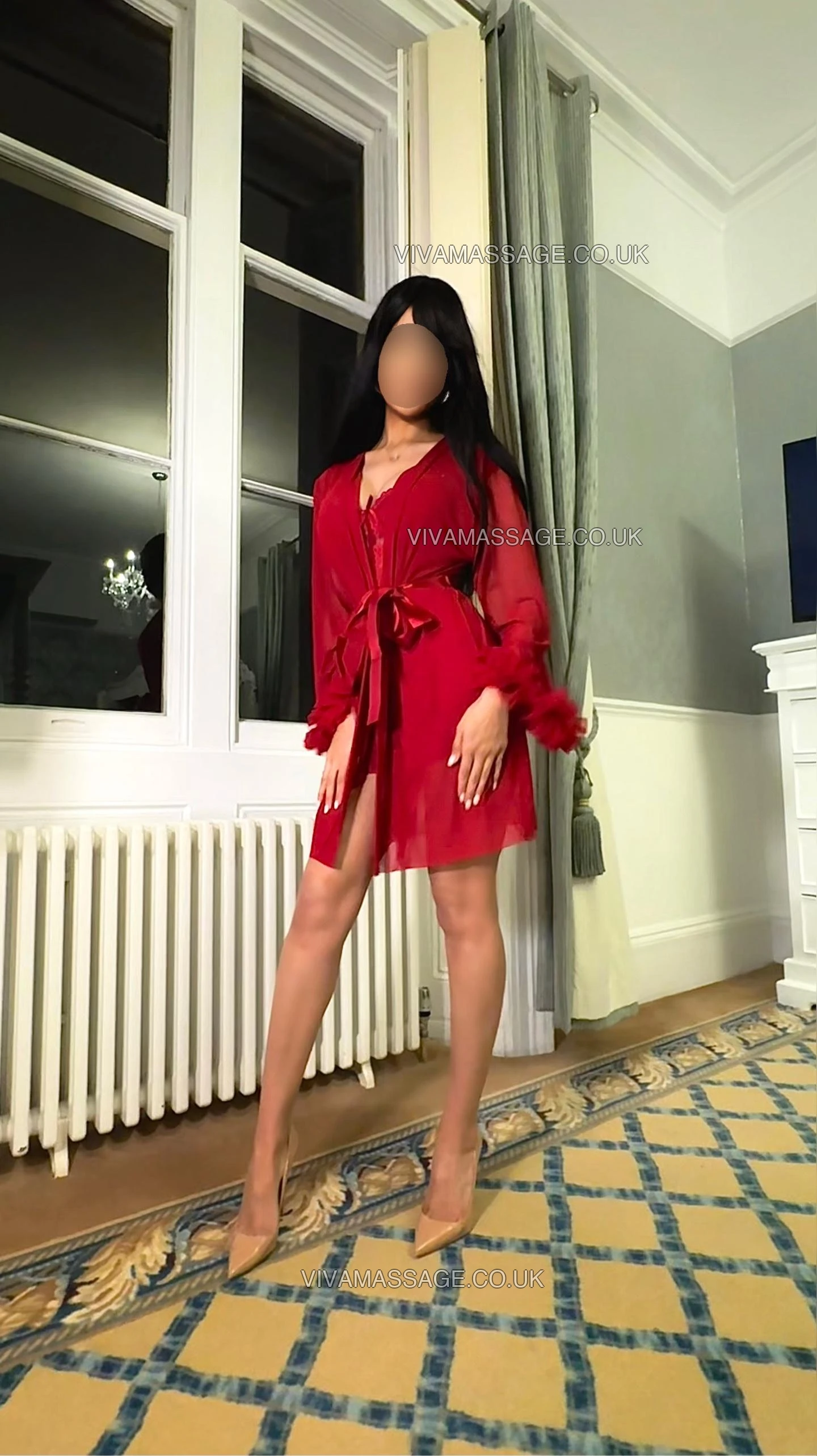 Photo 3 of Selena Pearl