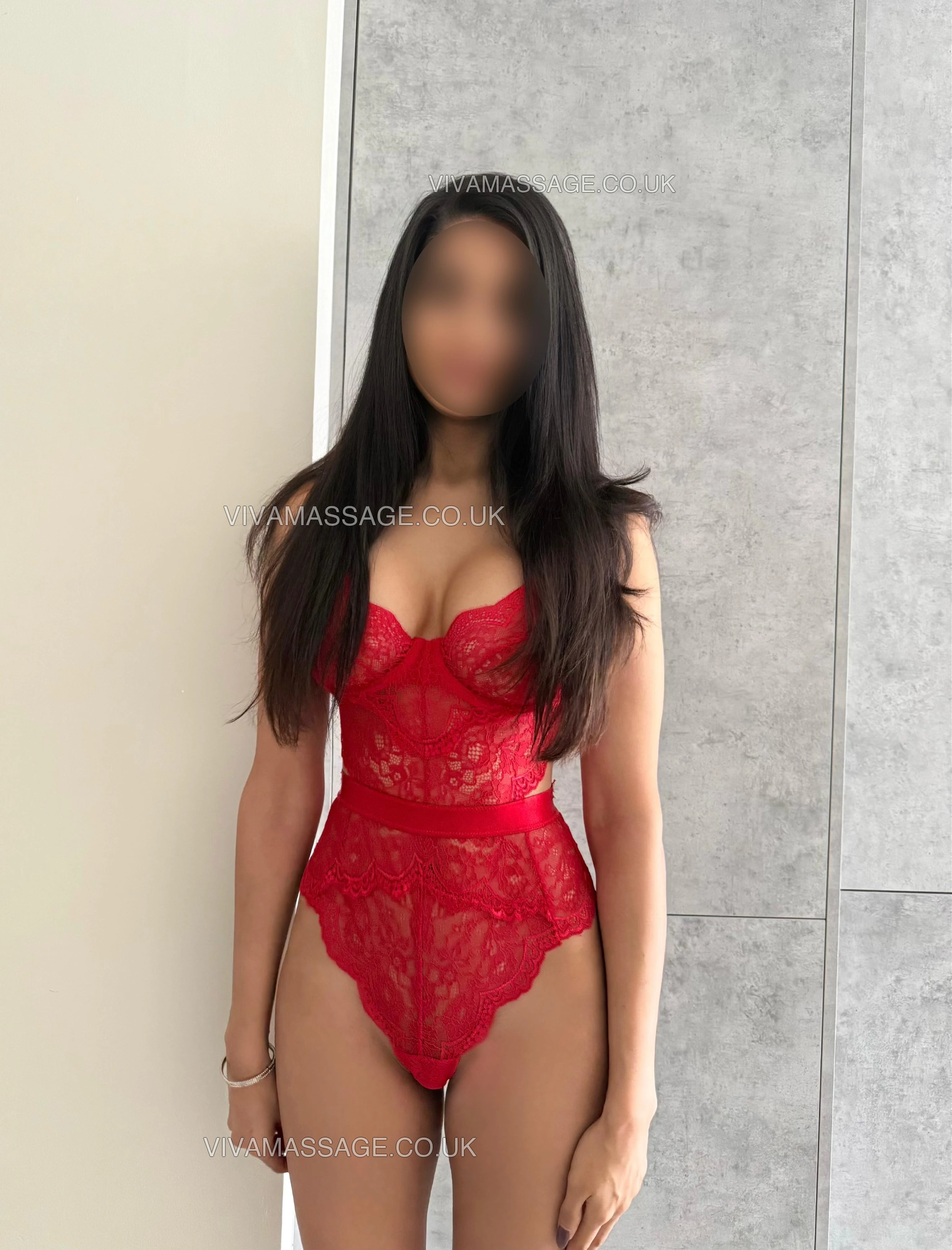 Photo 23 of Selena Pearl