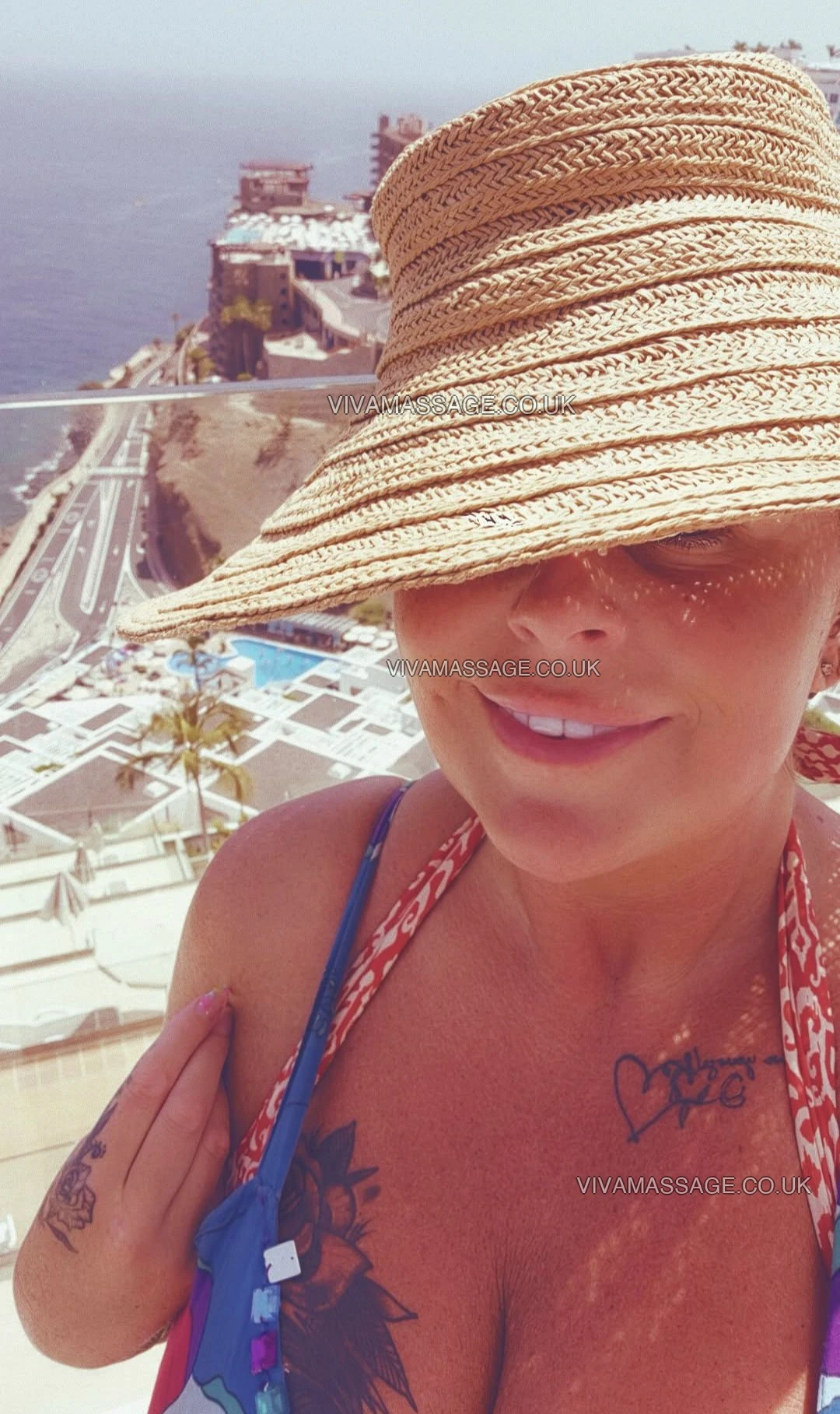 Photo 36 of Dress_me_up