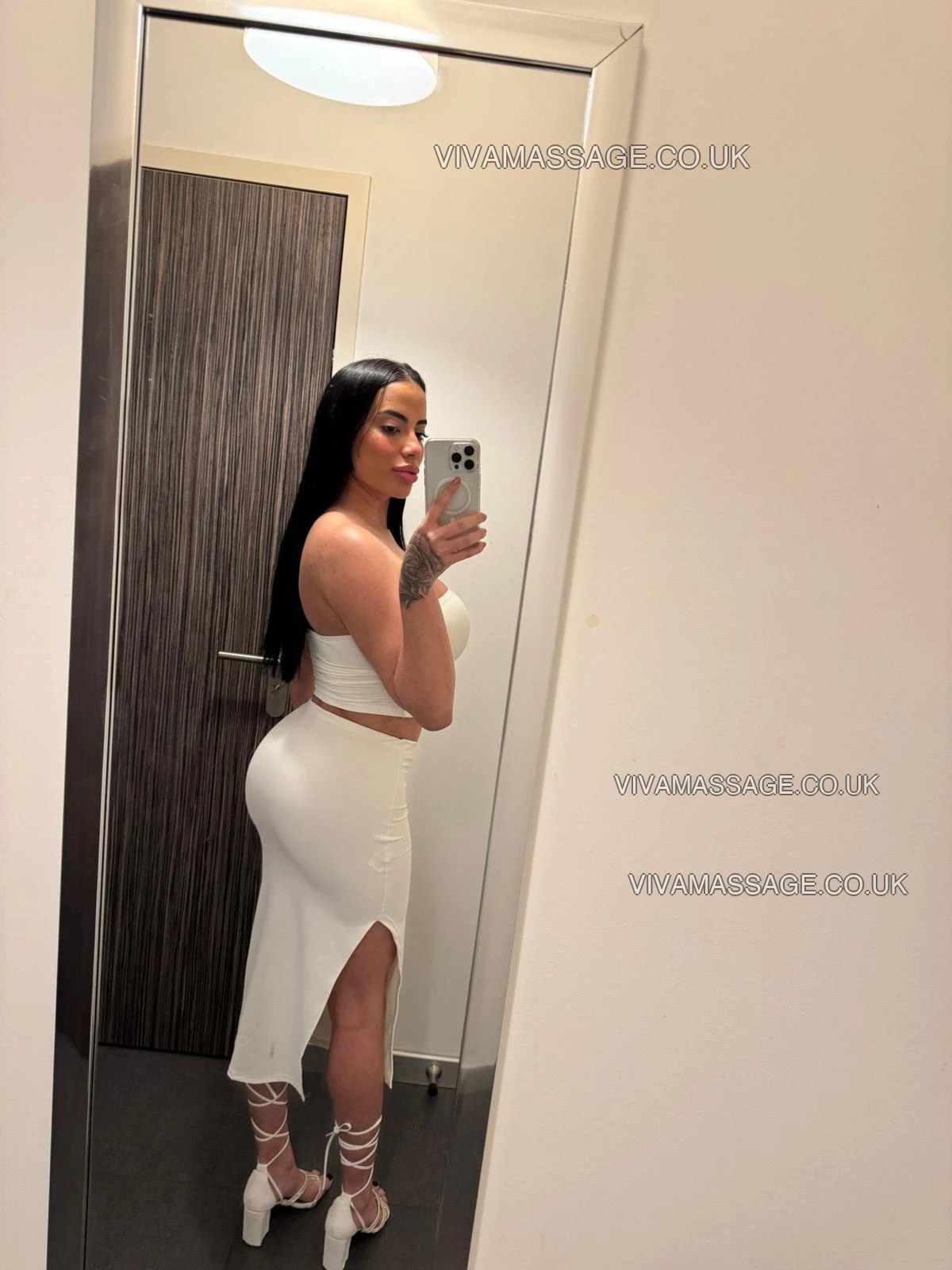 Photo 20 of AnneBrazil