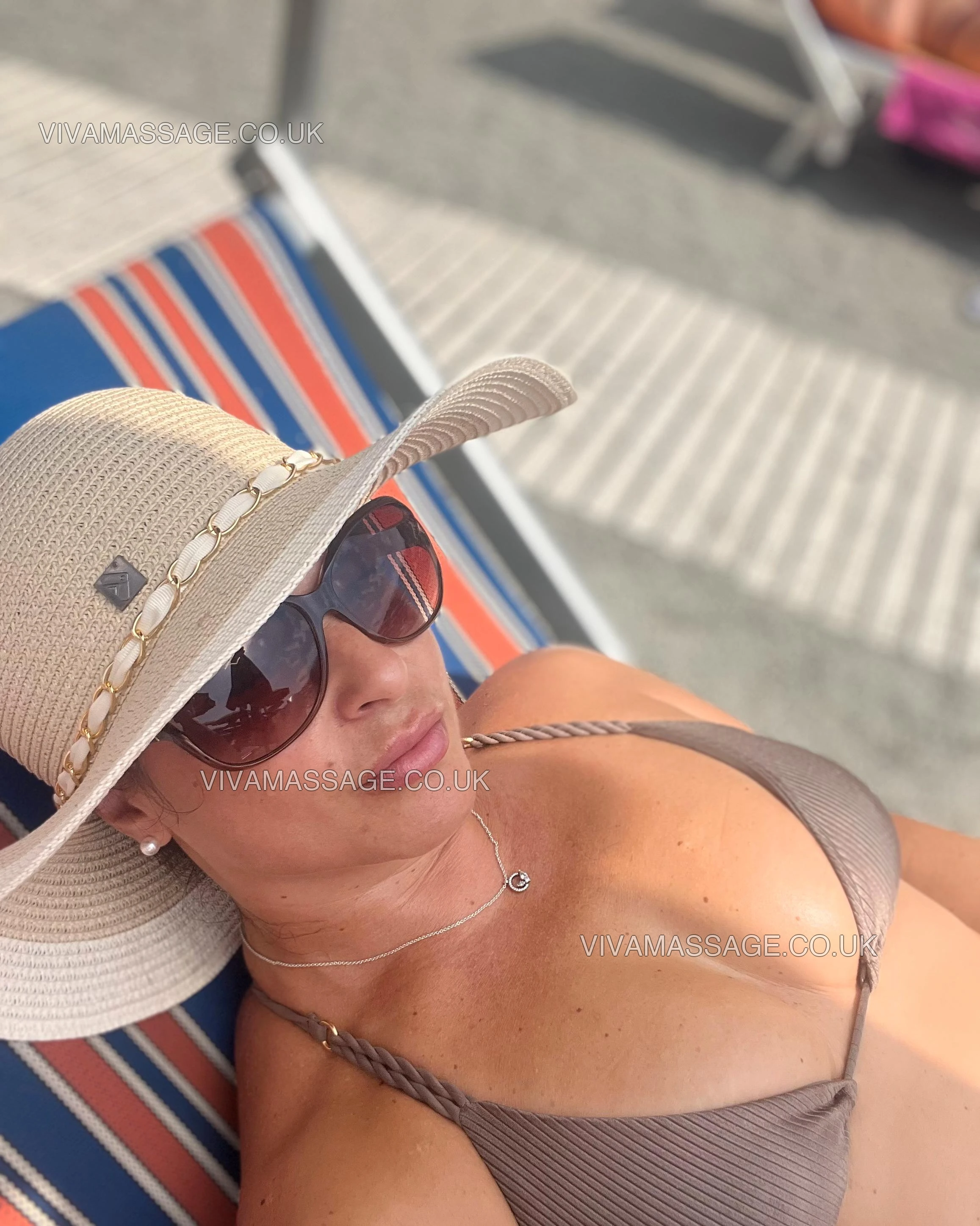 Photo 1 of LAURA_bru