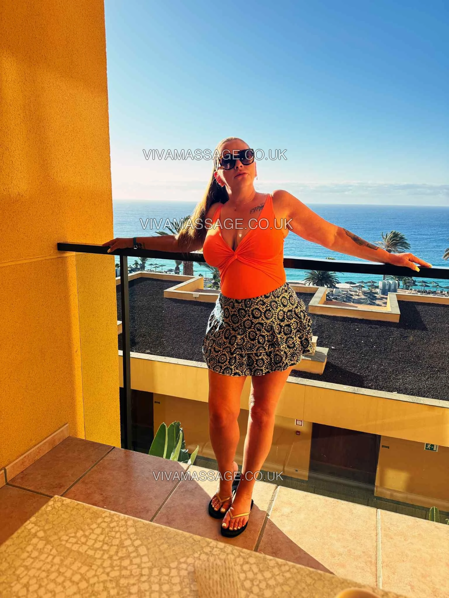 Photo 3 of Suzy Diamond