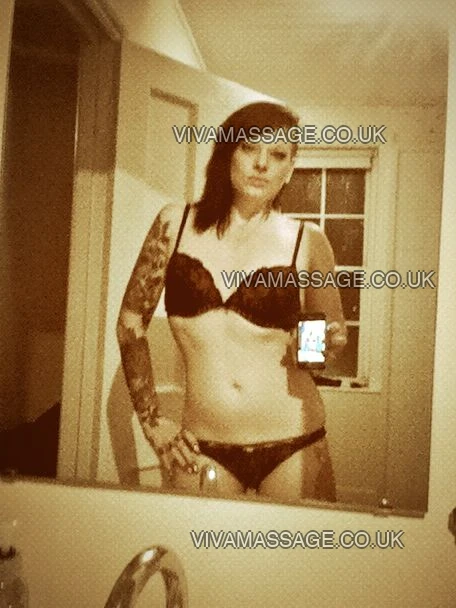 Photo 11 of ElouiseNoire