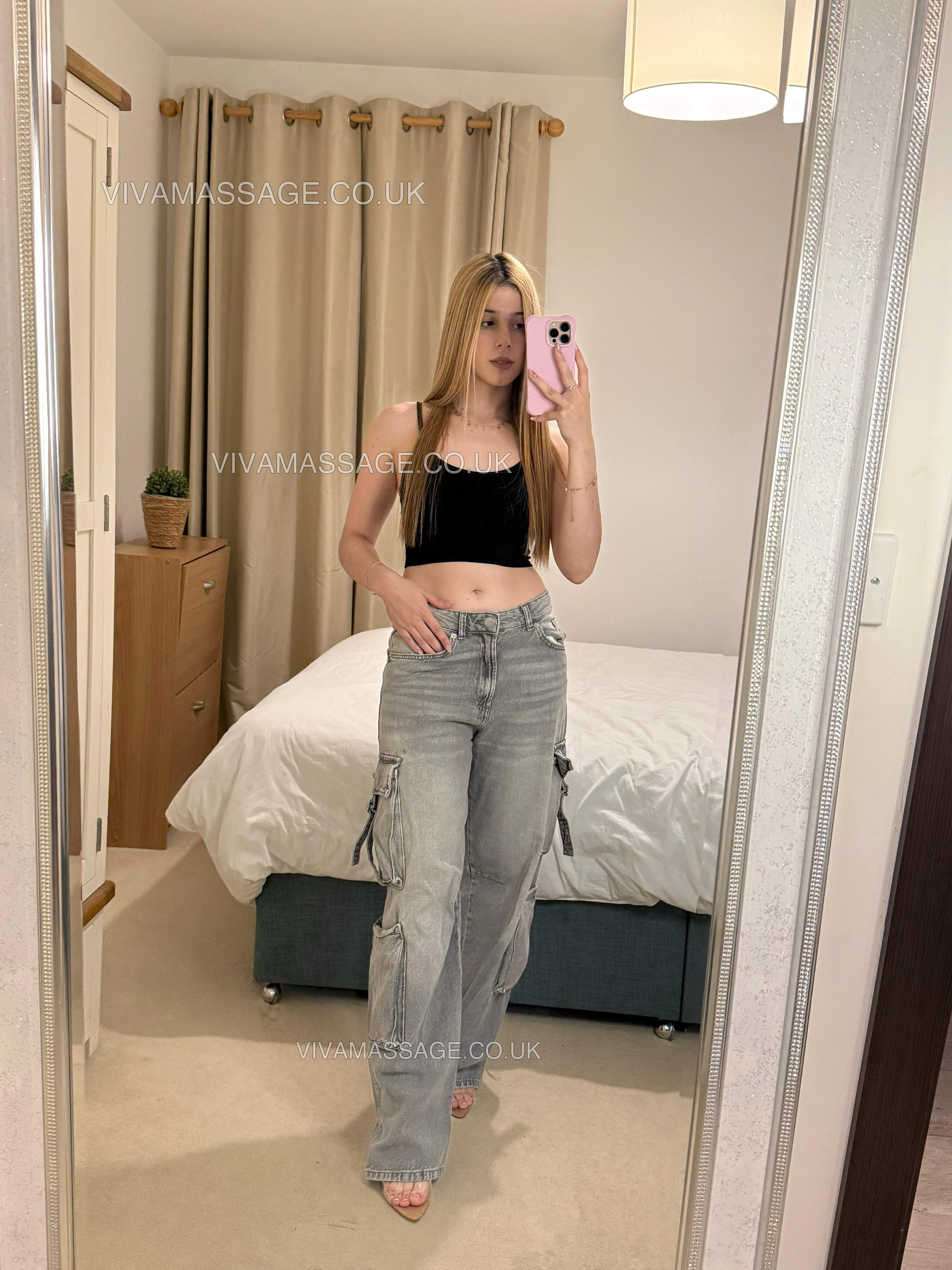 Photo 40 of Camila-babe