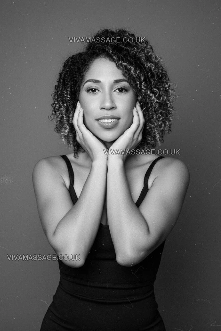 Photo 18 of Sophie Brunett