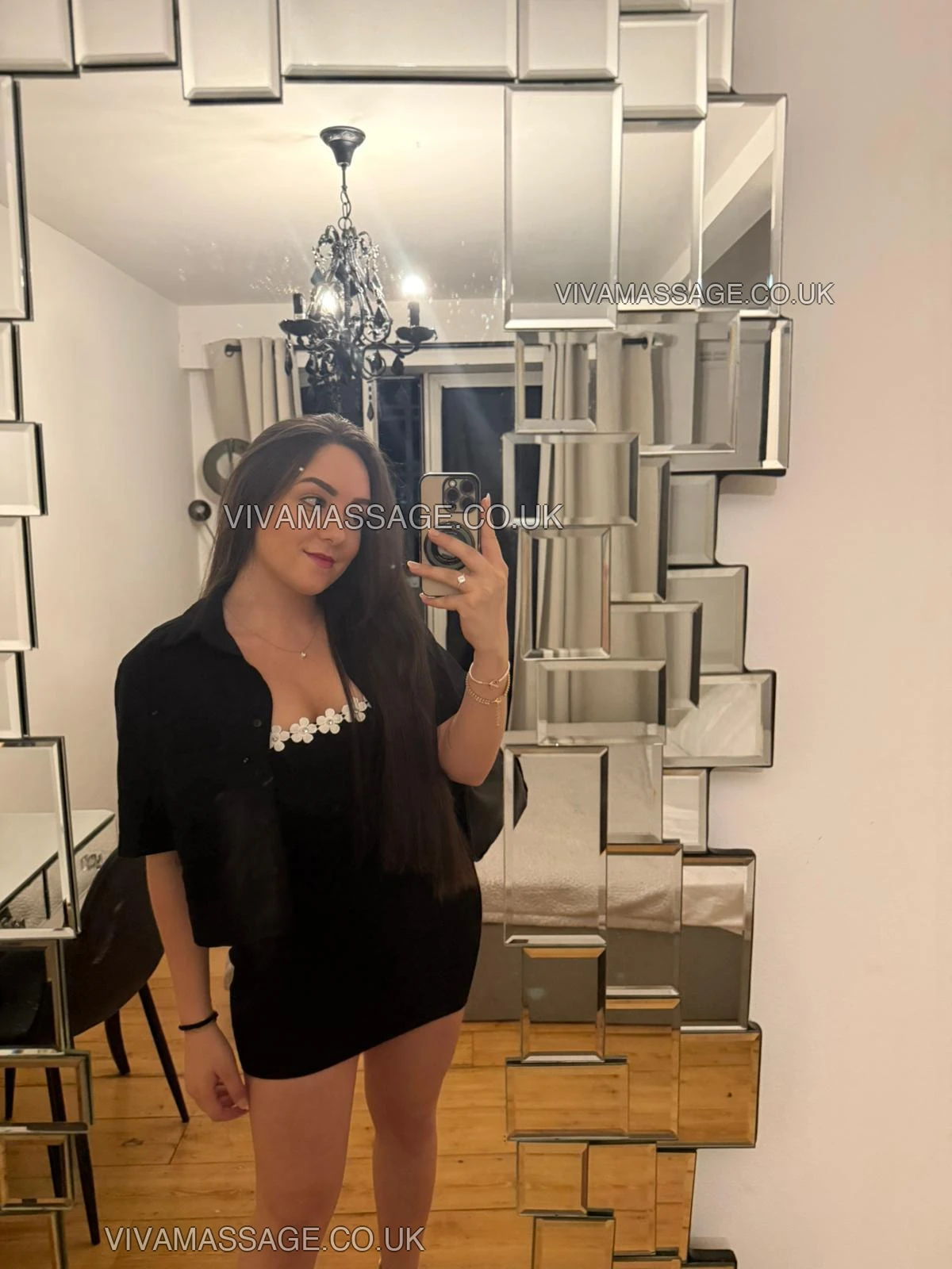 Photo 4 of YOUNG CAMILLA