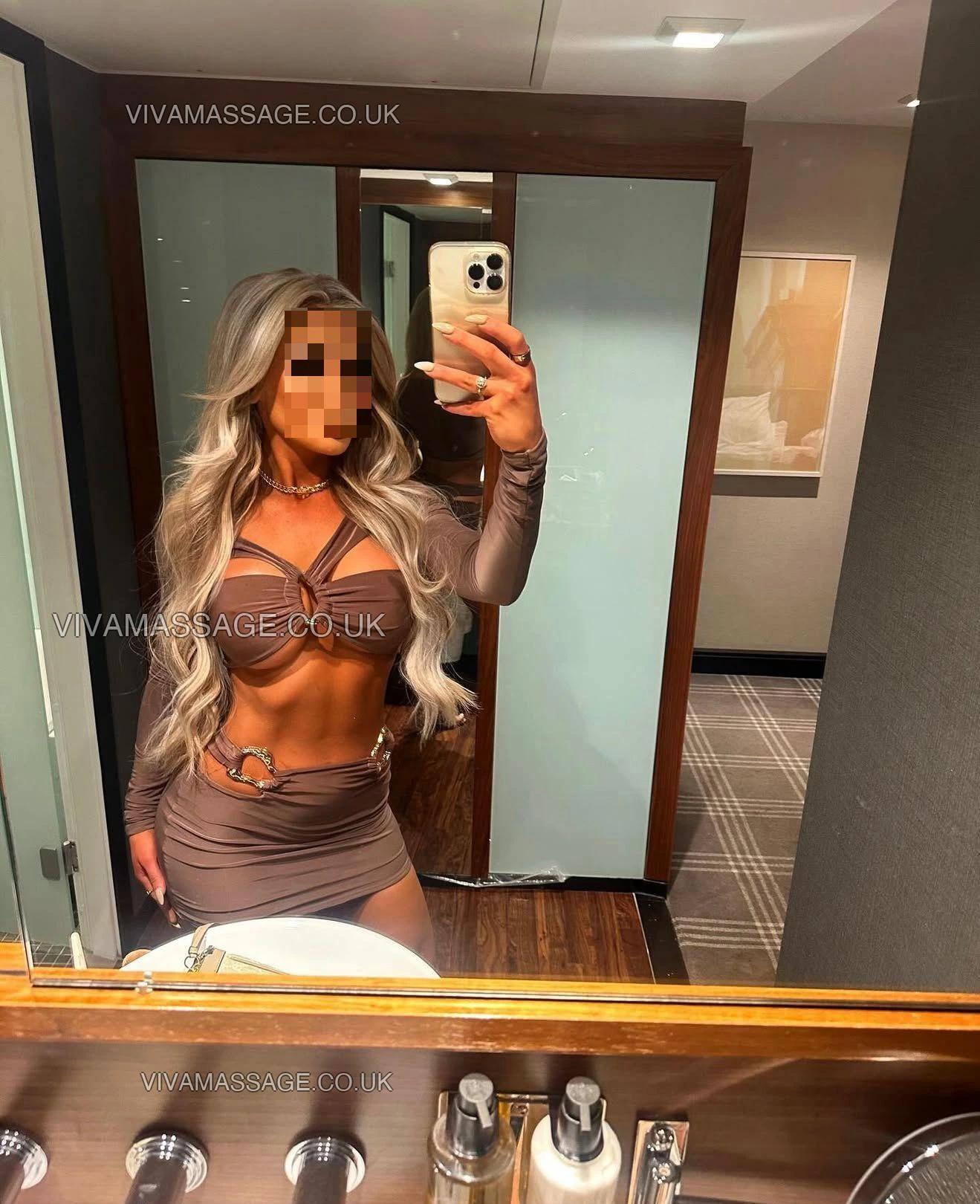 Photo 10 of Beverly"Love