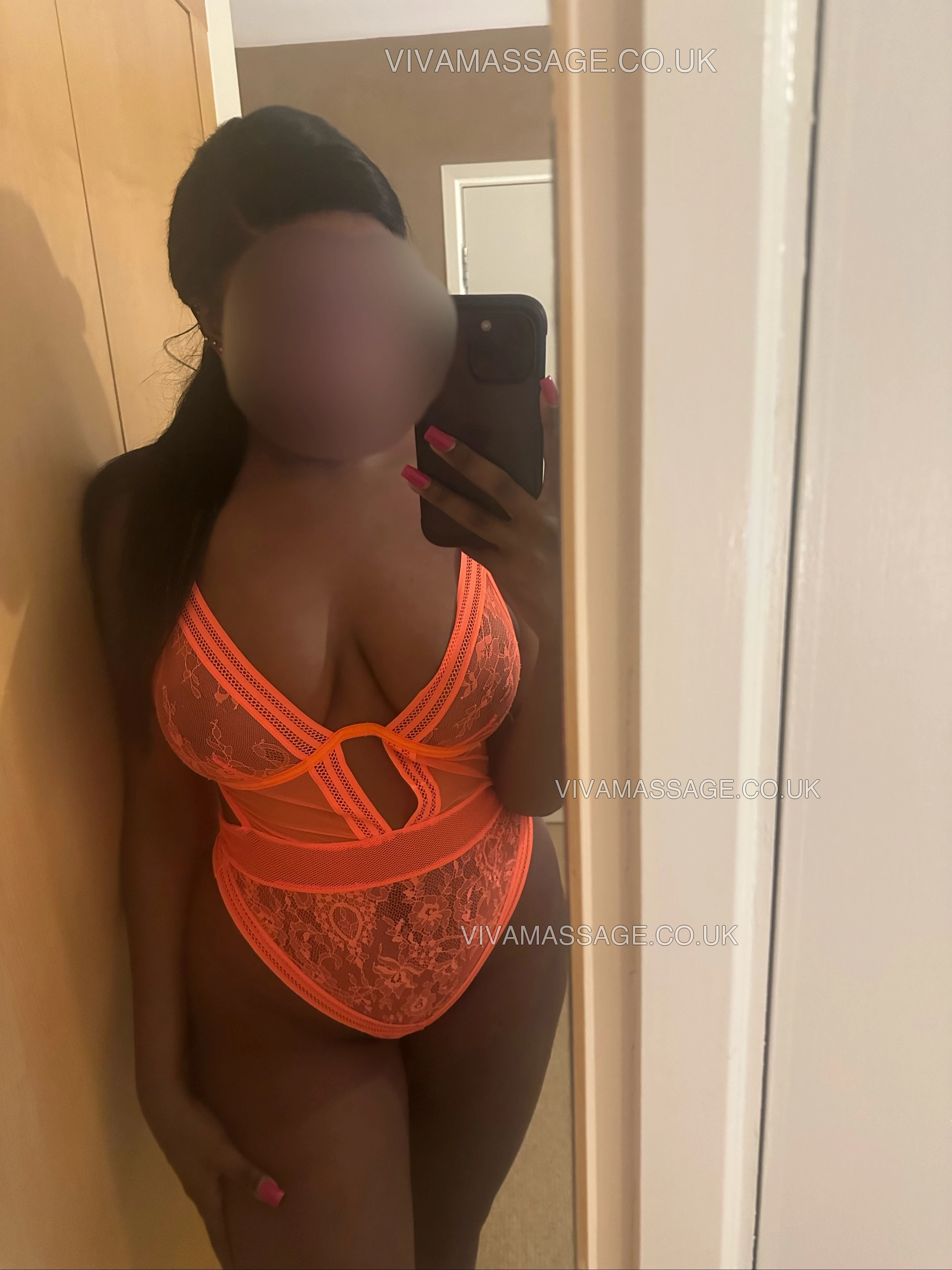 Photo 4 of blackbritishtay