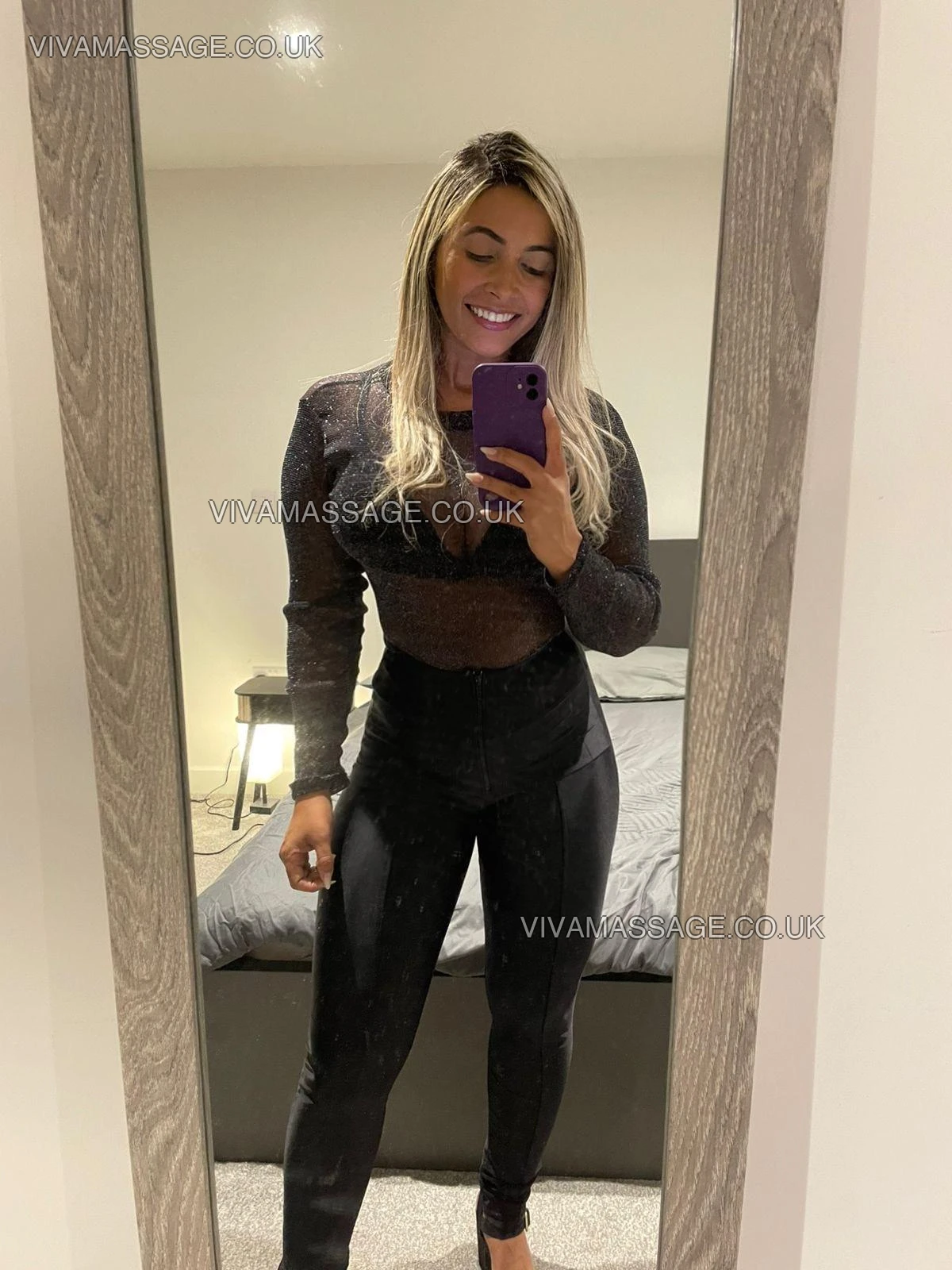 Photo 6 of EDUARDA_BLOND