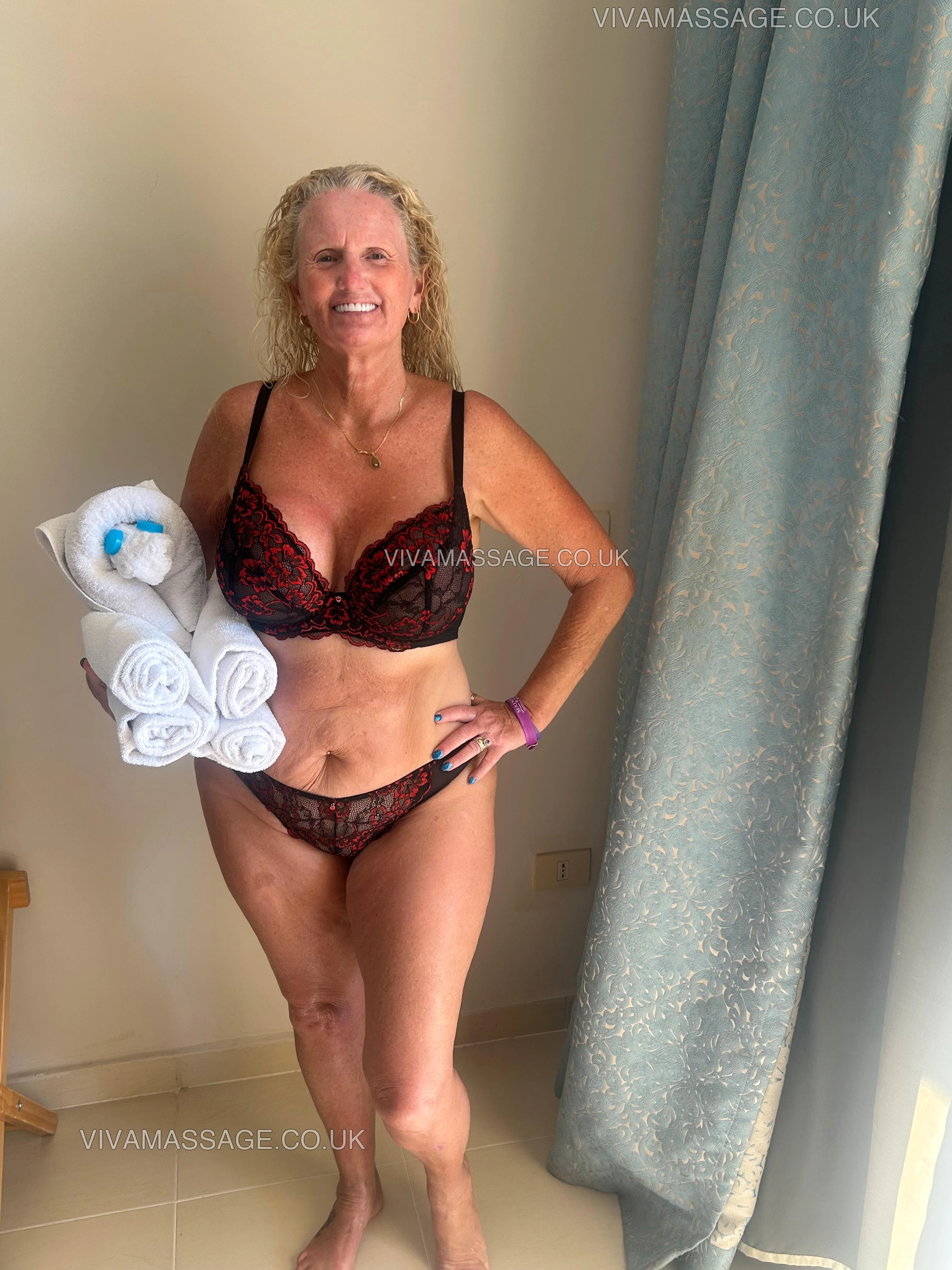 Photo 6 of LadyKelly999