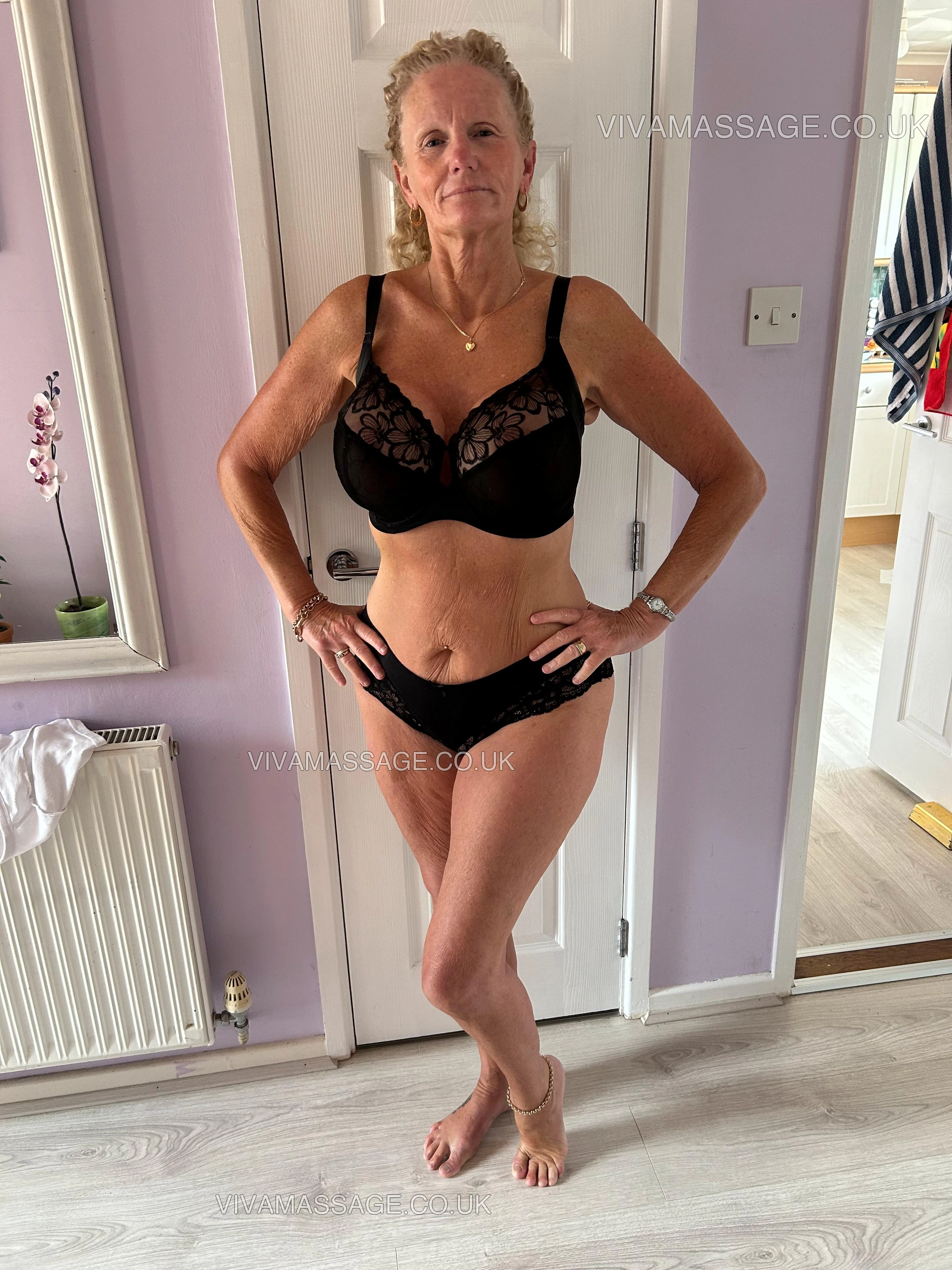 Photo 11 of LadyKelly999