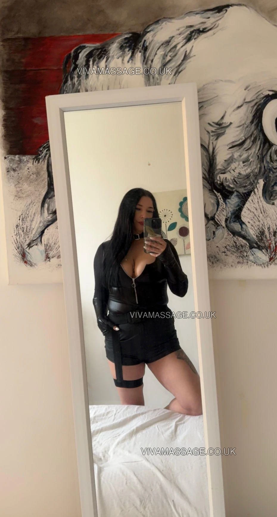 Photo 10 of Seductive.Isabella