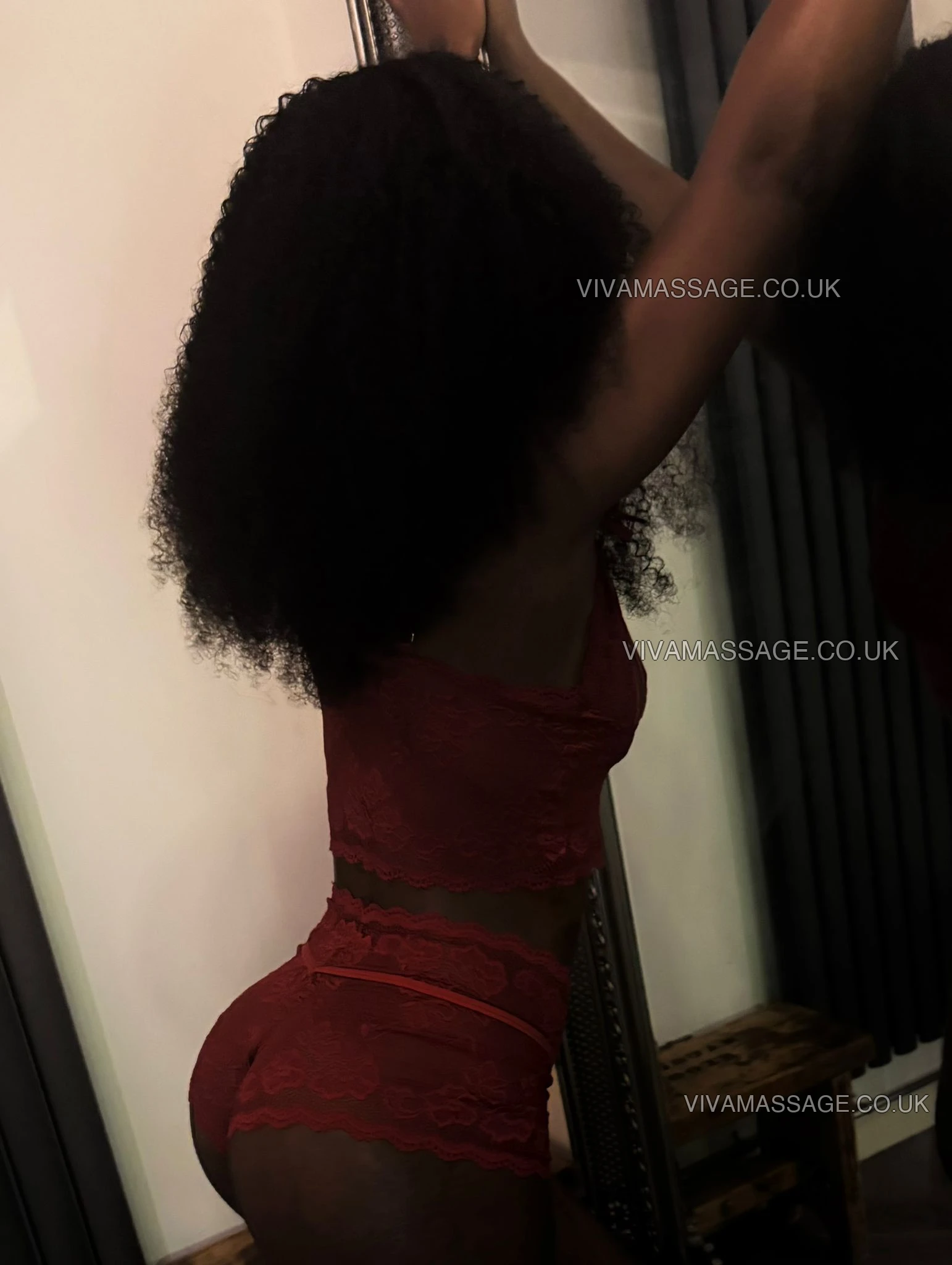 Photo 1 of AfricanQueen2005