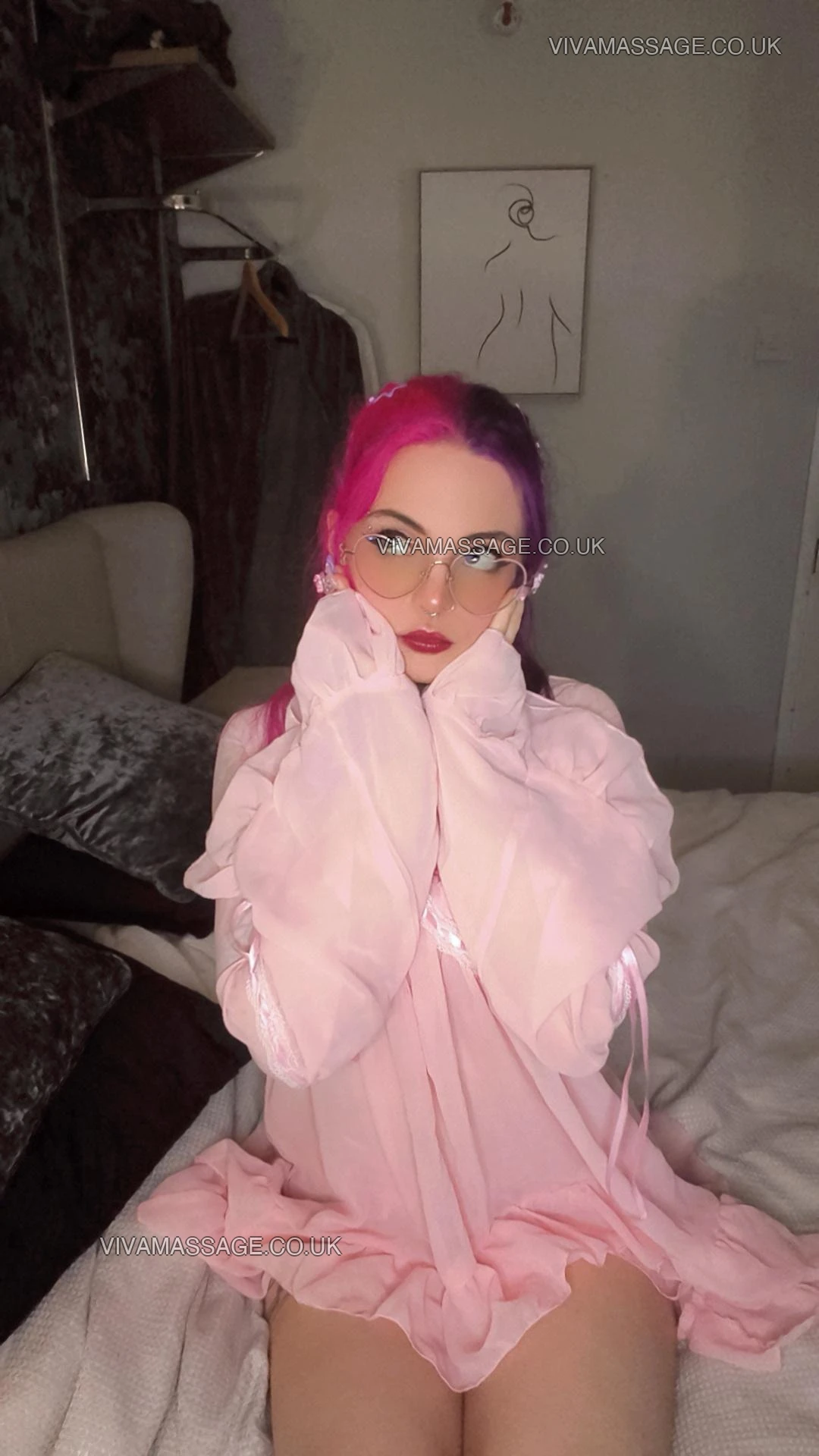 Photo 9 of sophiestiddies