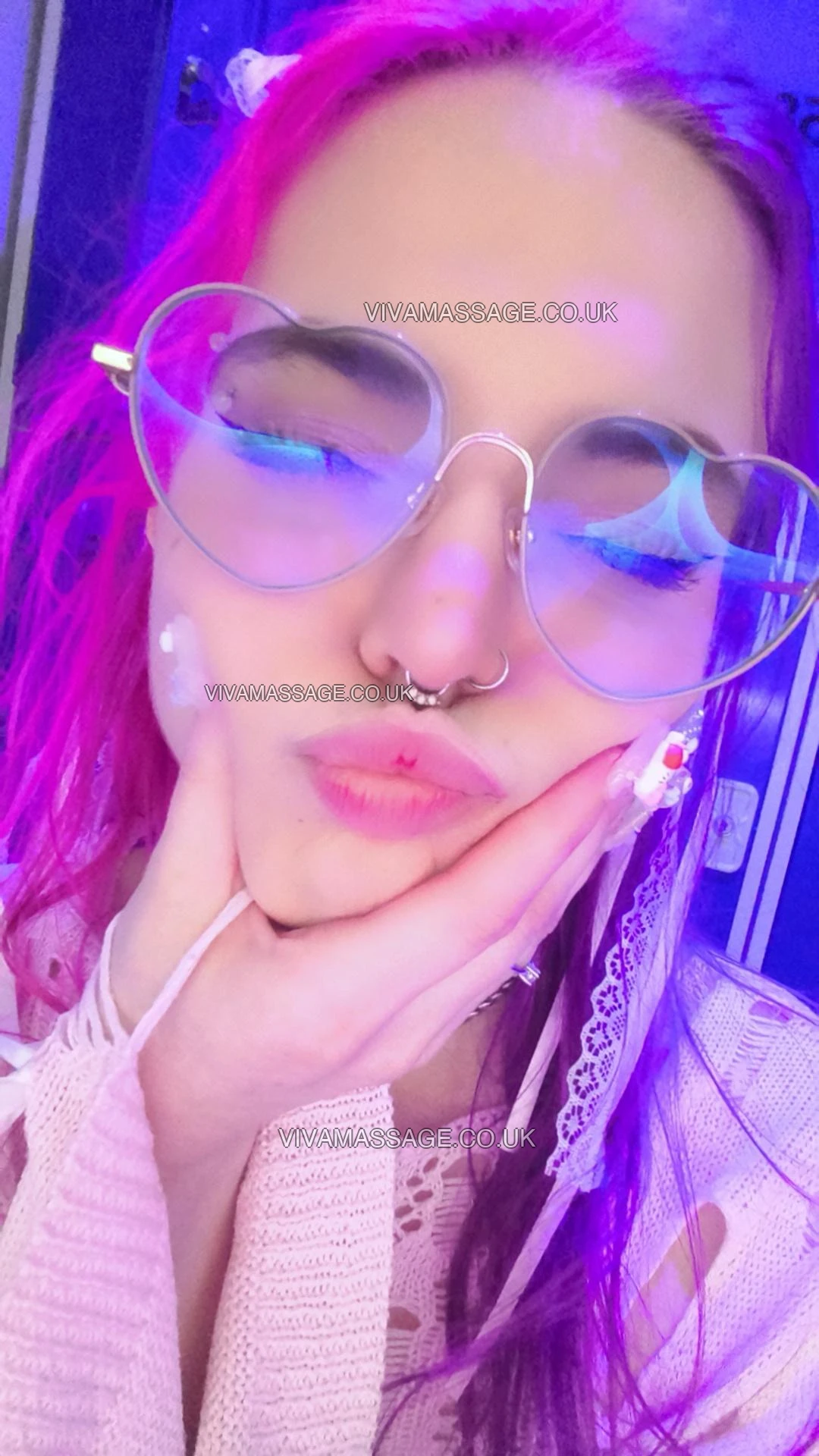 Photo 22 of sophiestiddies