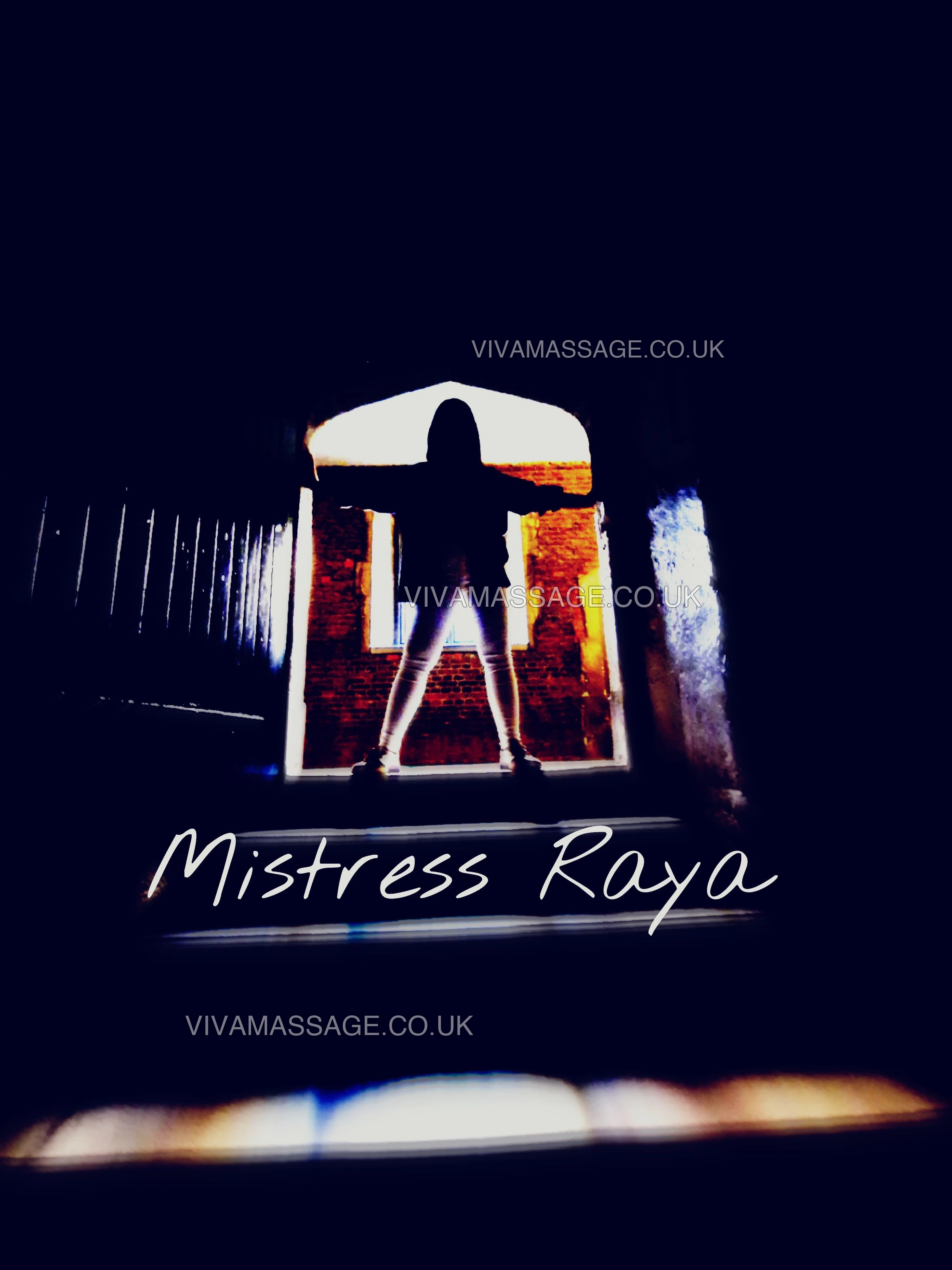 Photo 13 of MISS RAYA