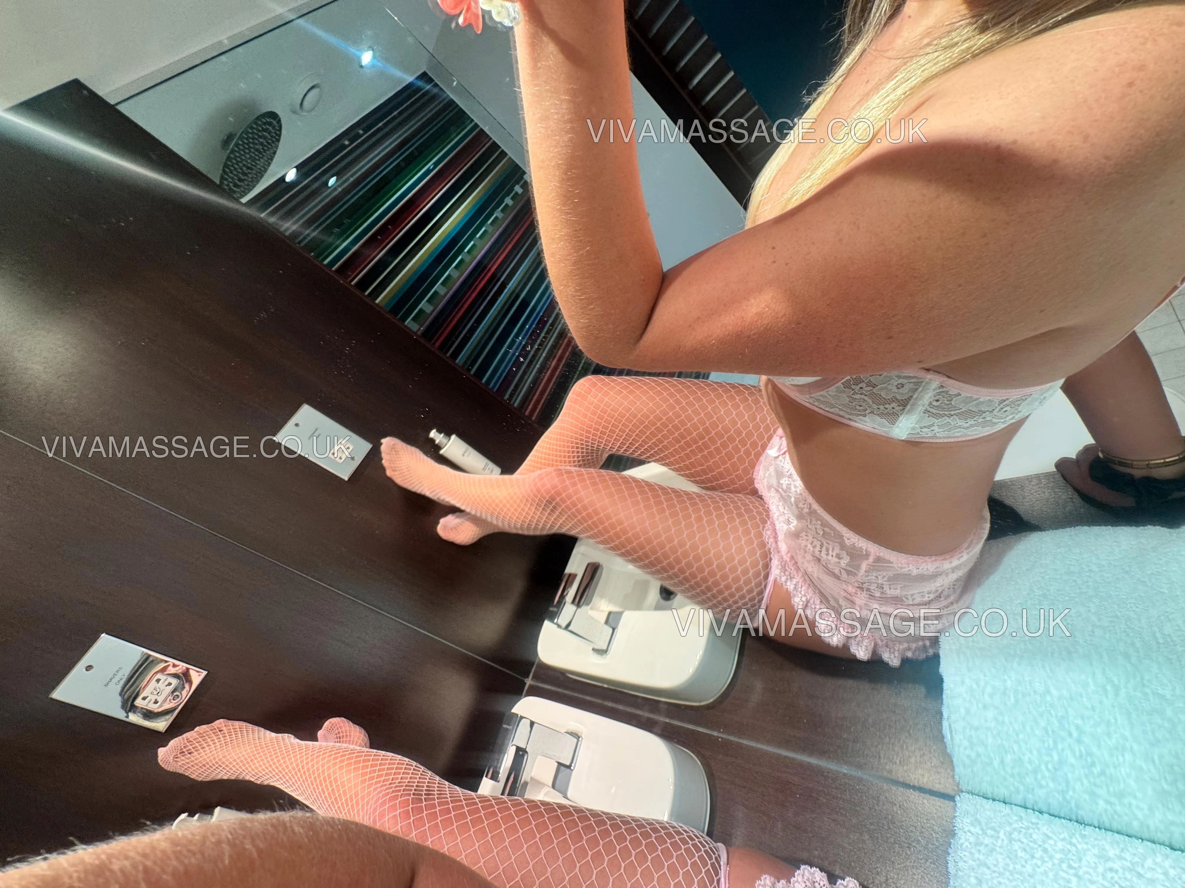 Photo 1 of petite Lilly