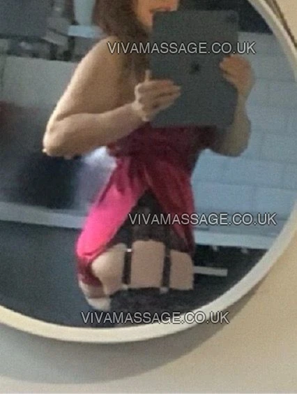 Photo 9 of Erin Rowan