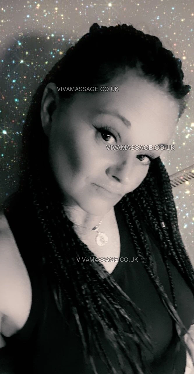 Photo 19 of Foxy_Flirty