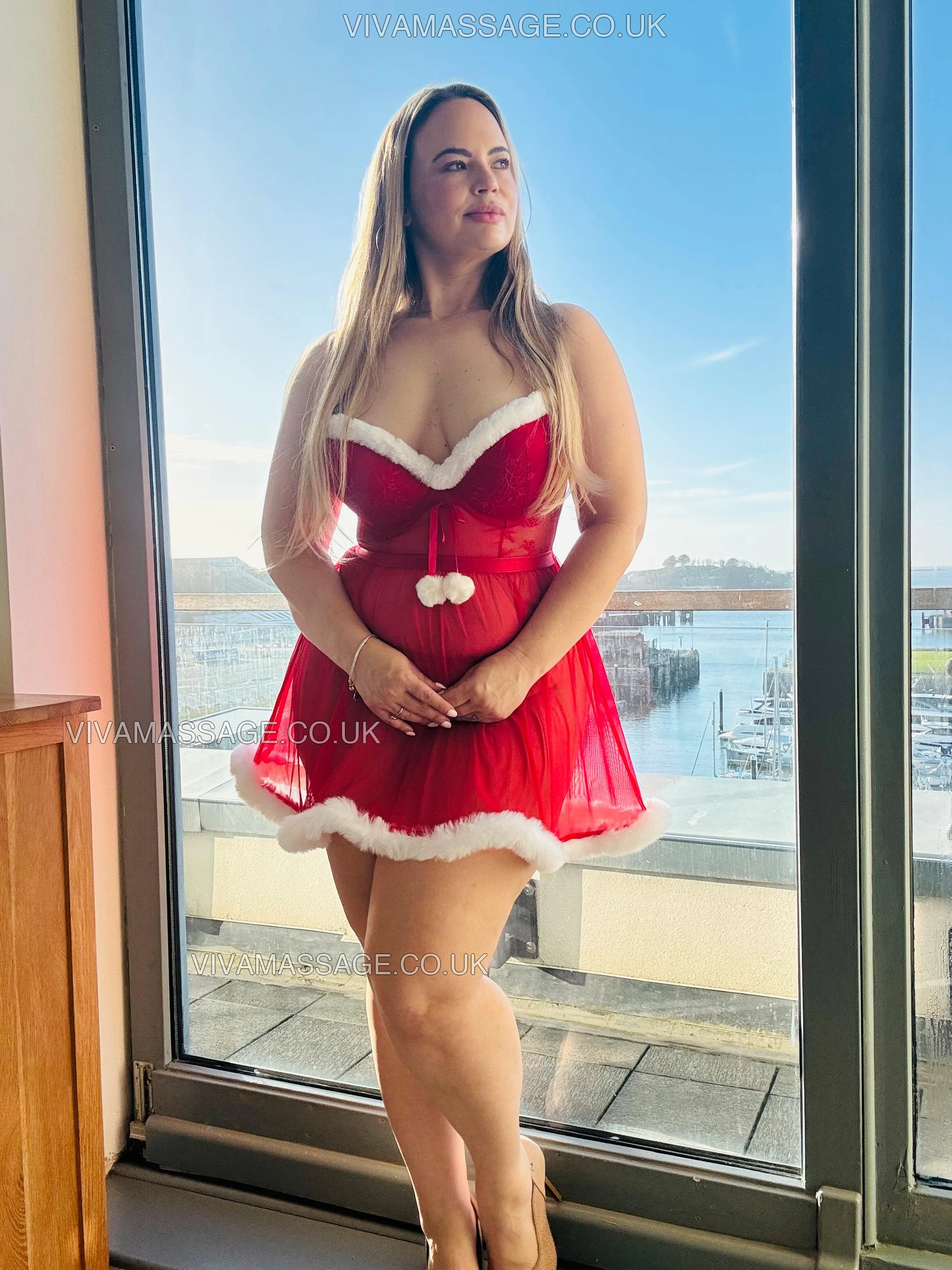 Photo 2 of Loira Nanda