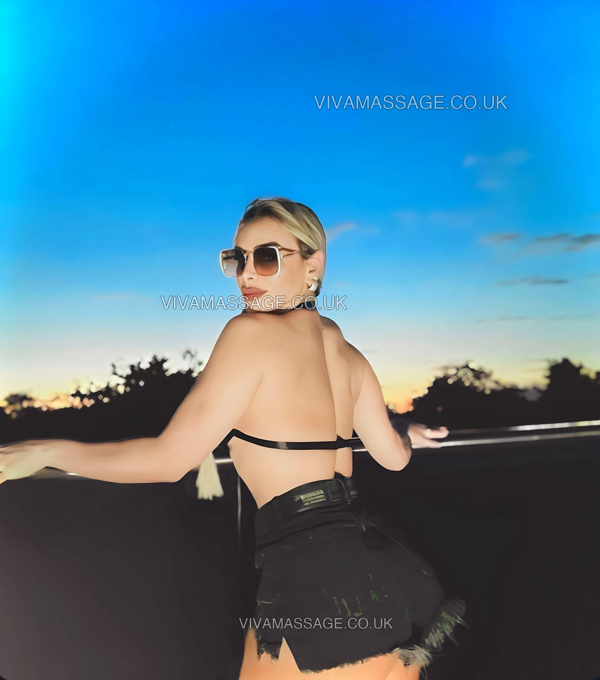 Photo 22 of Anitta_Larissa