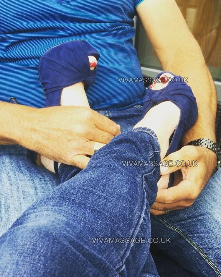 Photo 58 of Miss Hamilton