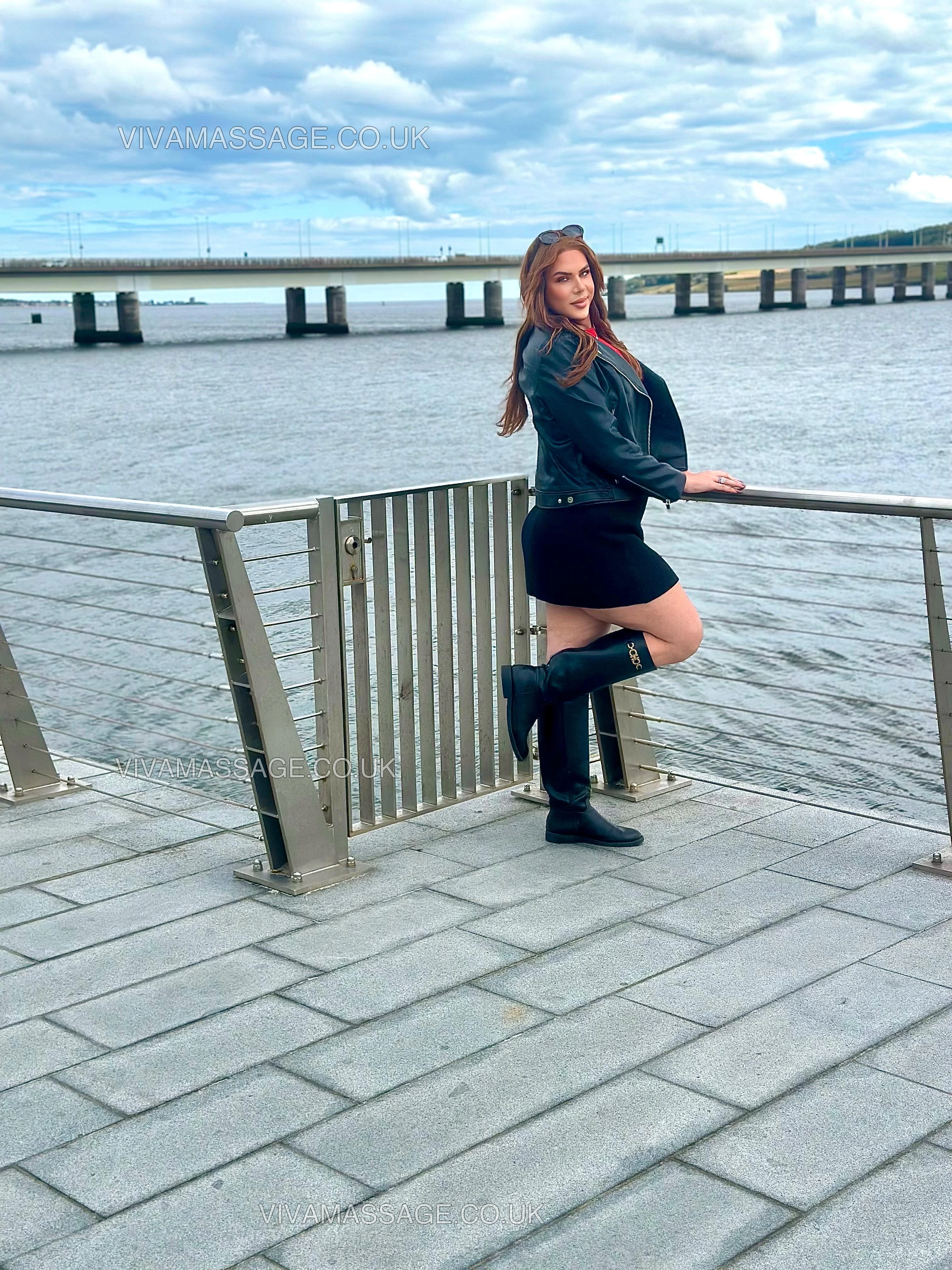 Photo 13 of Vick Brasilian 