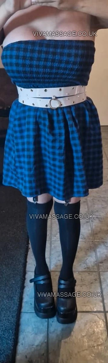 Photo 4 of AyeAyeMinx