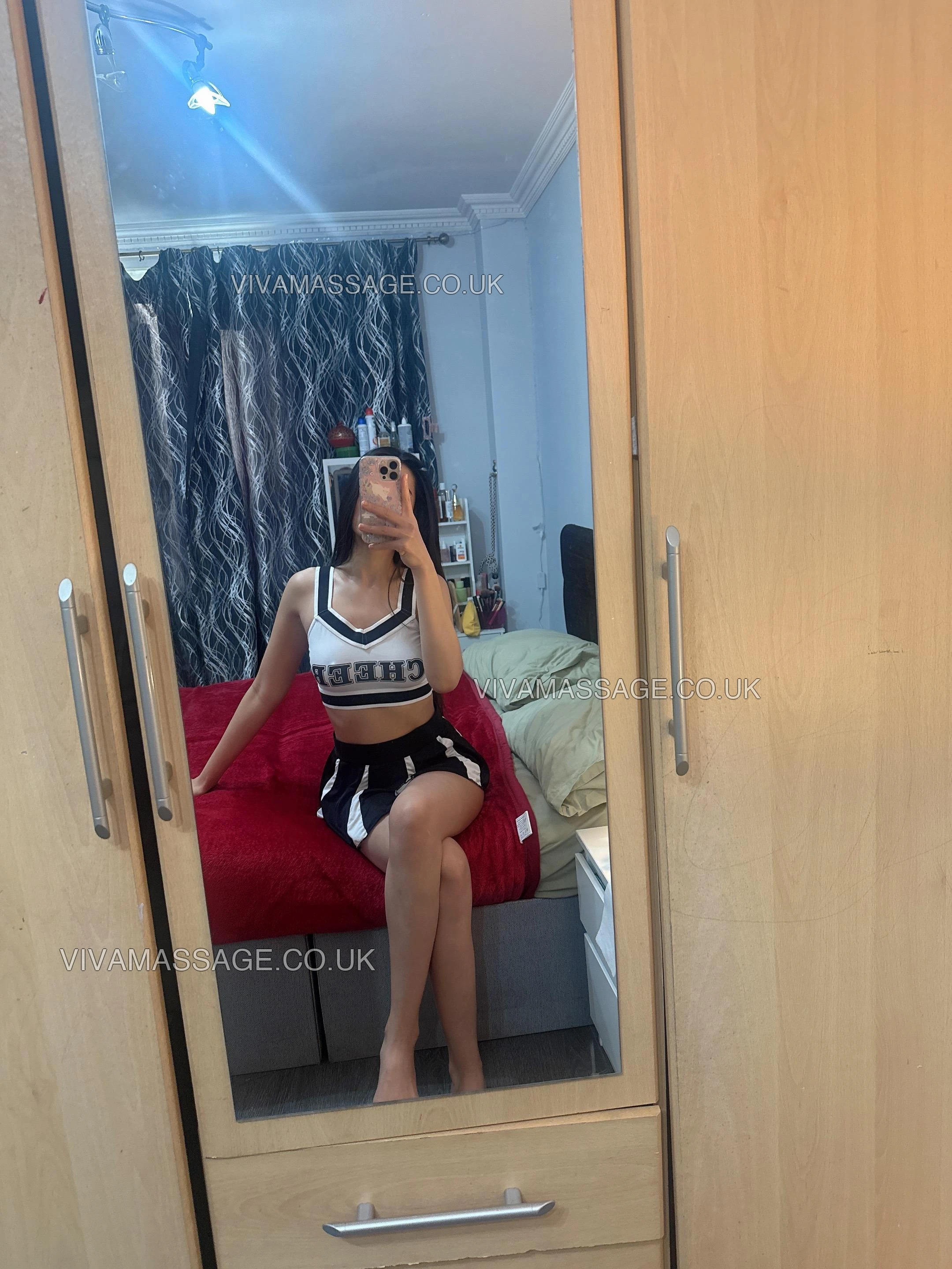 Photo 8 of Tessa Thai