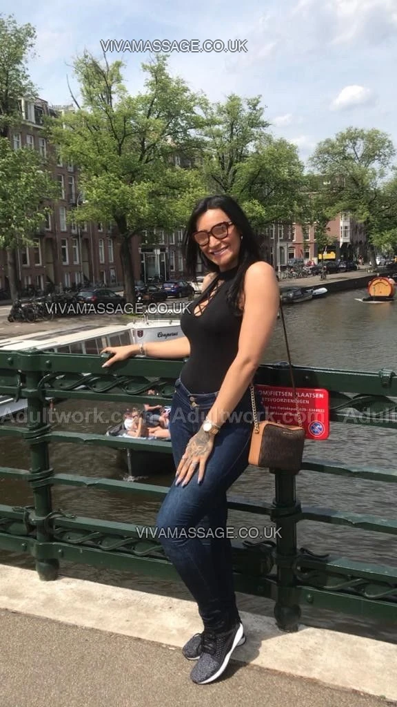 Photo 21 of Rafaella Lux