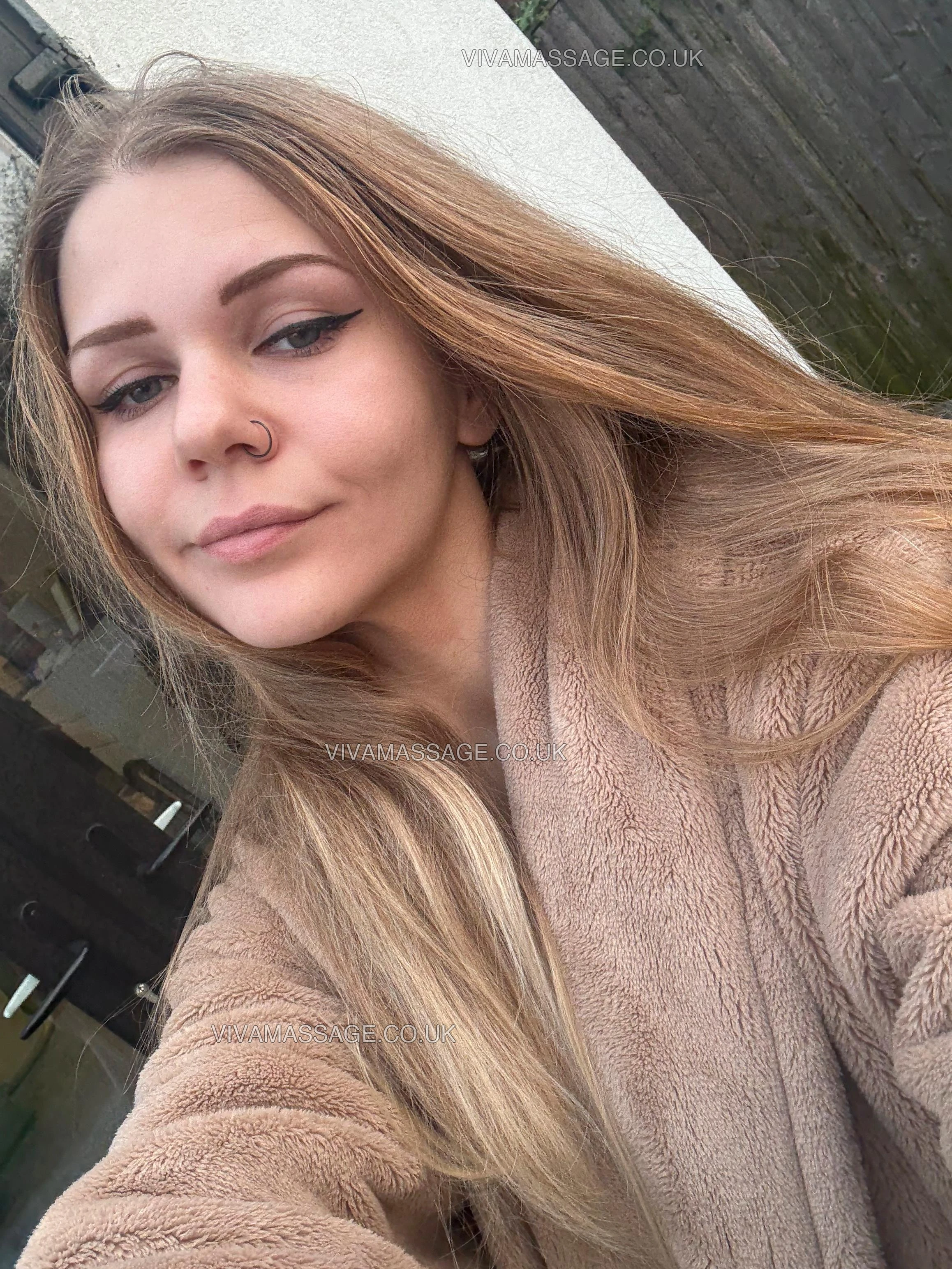 Photo 8 of DT Queen Lili