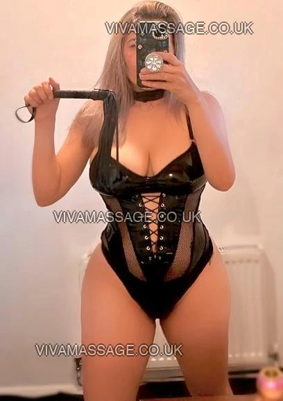 Photo 28 of Taty-sexy-brazilian-