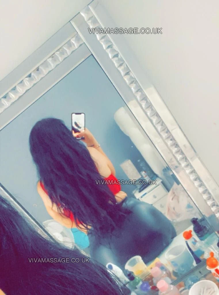 Photo 34 of Lucielubbw2