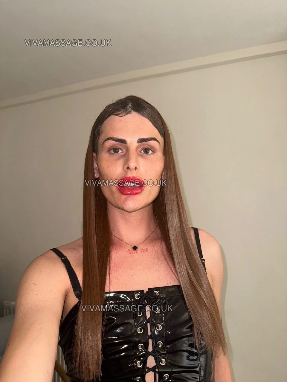 Photo 2 of gypsybrowngirl