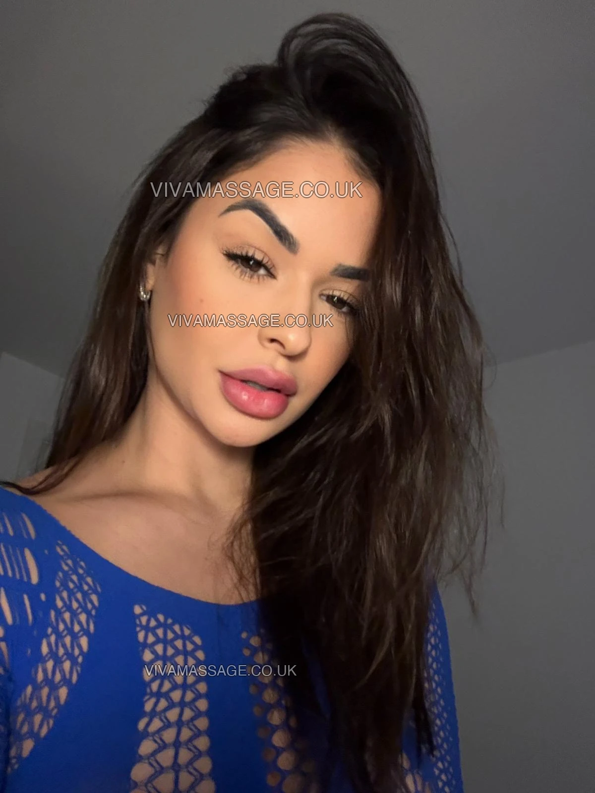 Photo 6 of SCARLET GORGEOUS