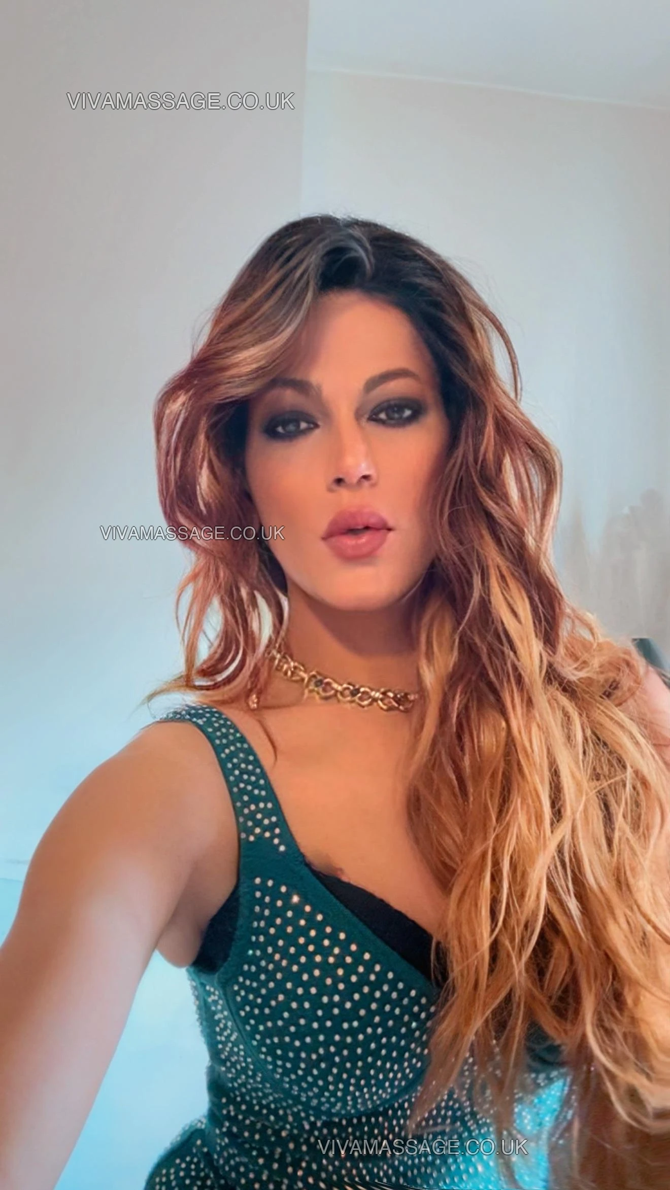 Photo 1 of Lorenatvgirl