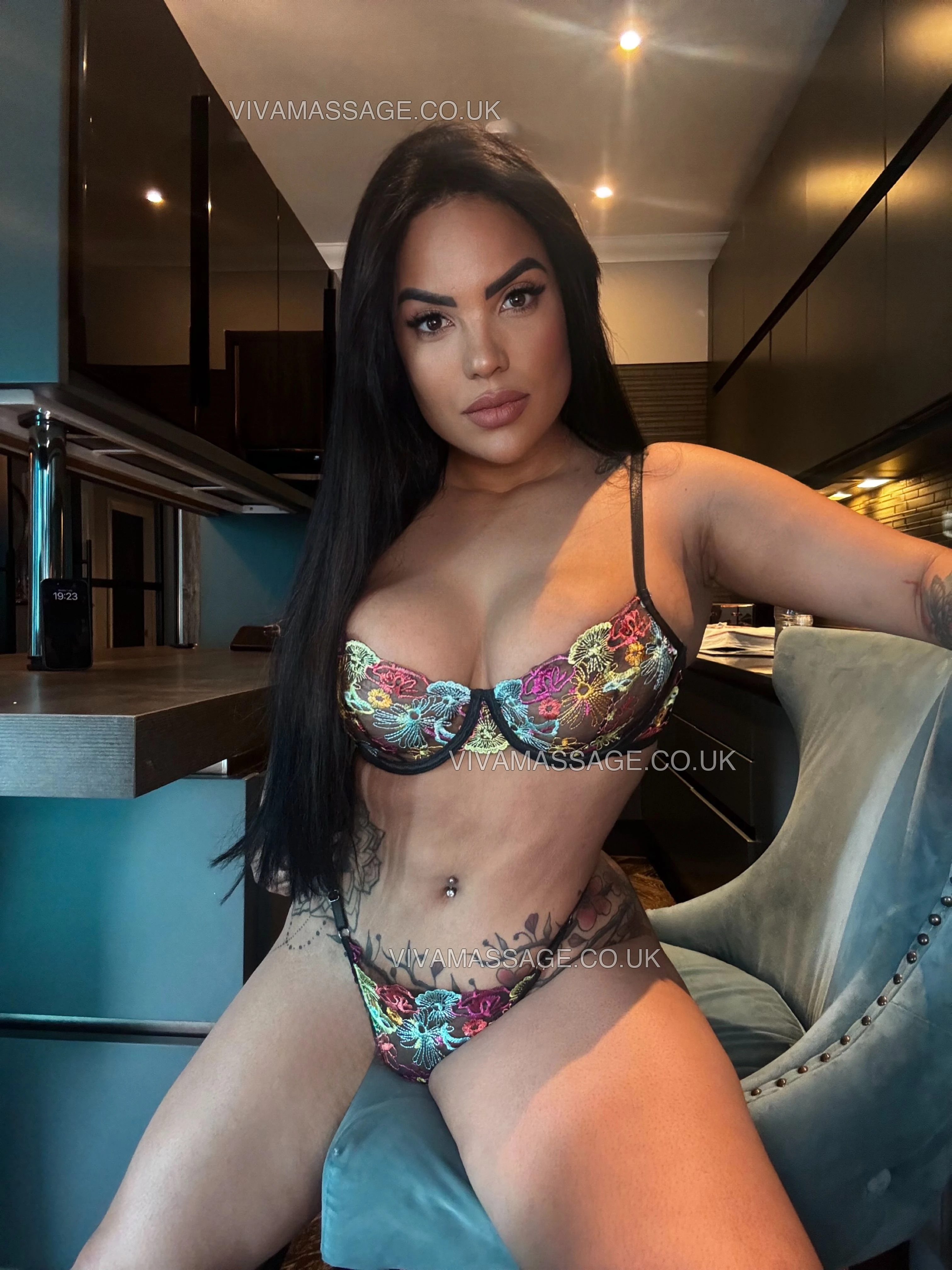 Photo 32 of Rayka_Ferraz