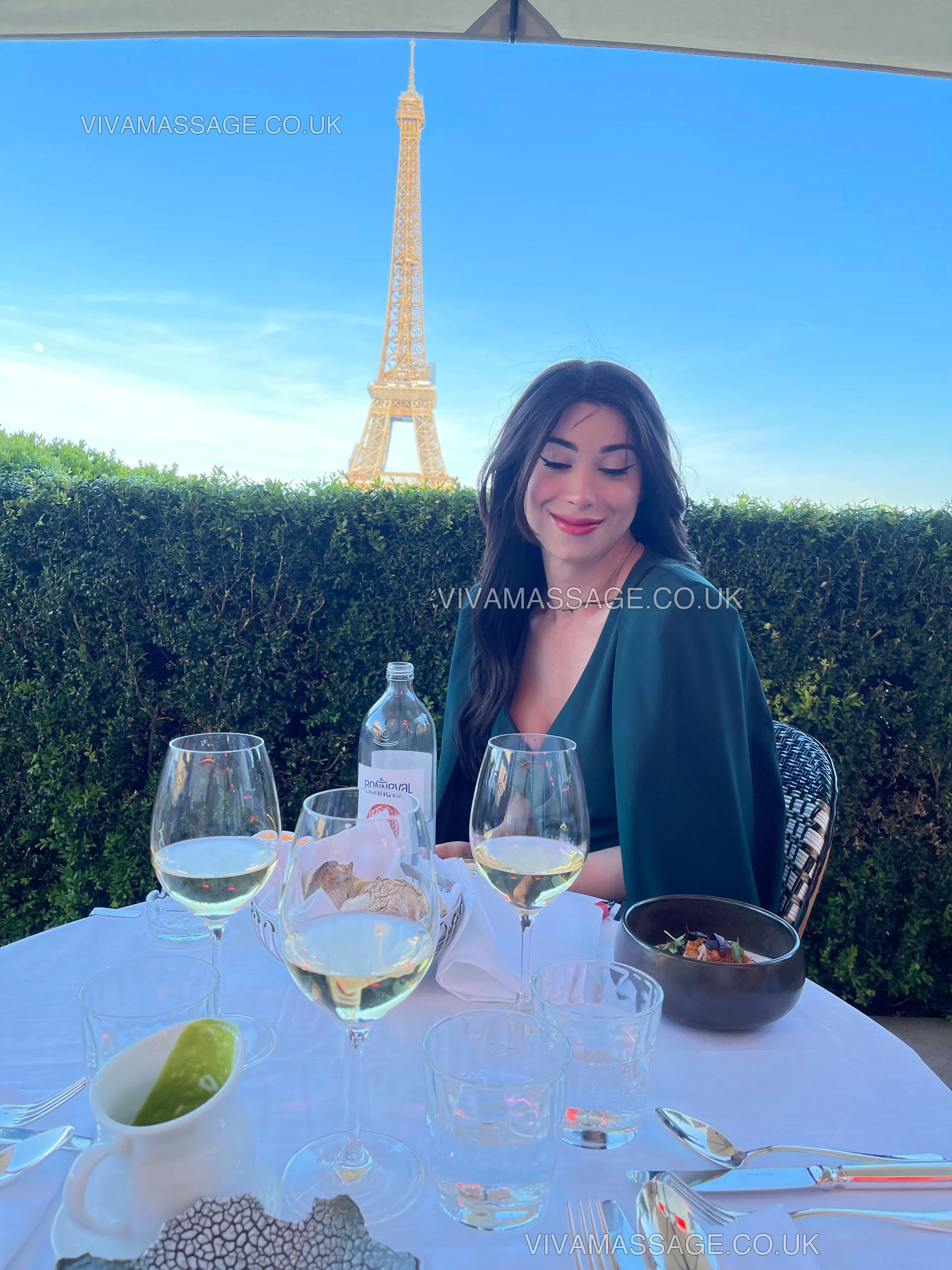 Photo 12 of Alice Fox TS