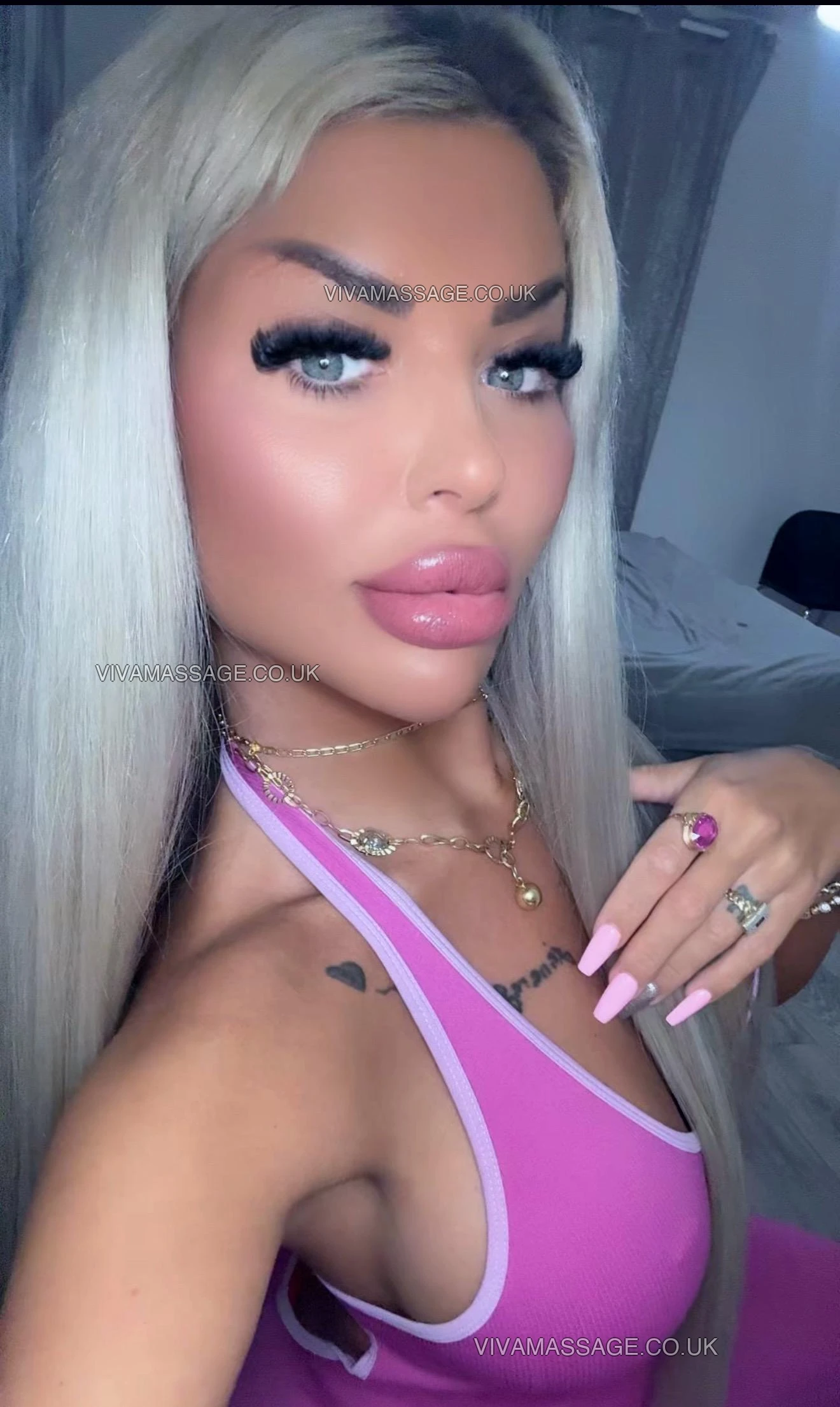 Photo 1 of Evelyn_Eve*