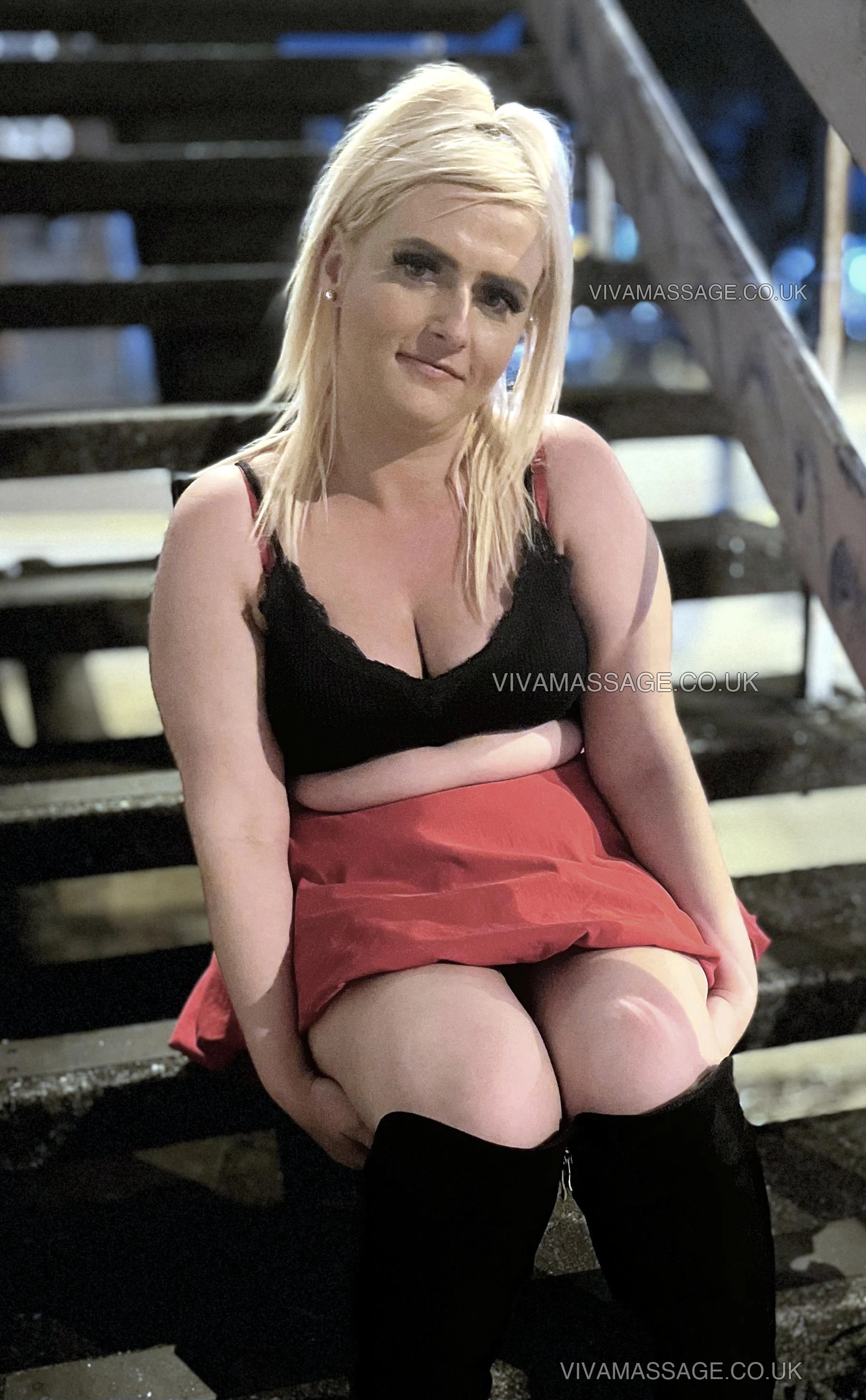 Photo 35 of NaughtyChloe92