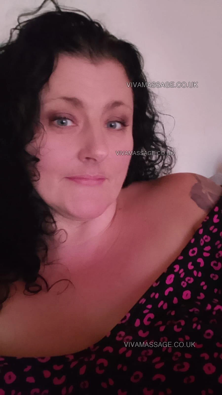 Photo 1 of English Lady Real 