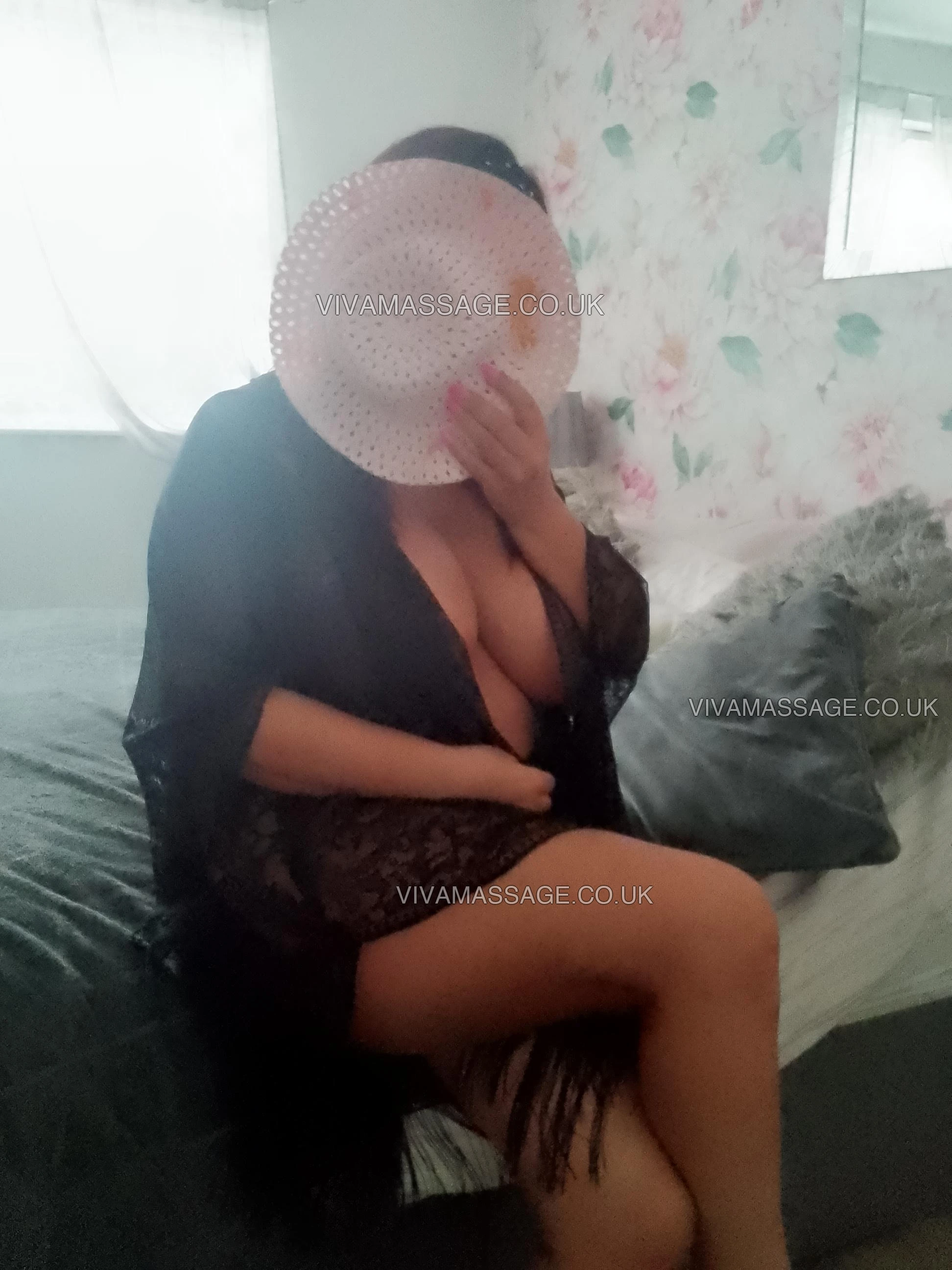 Photo 16 of lacy kisskiss